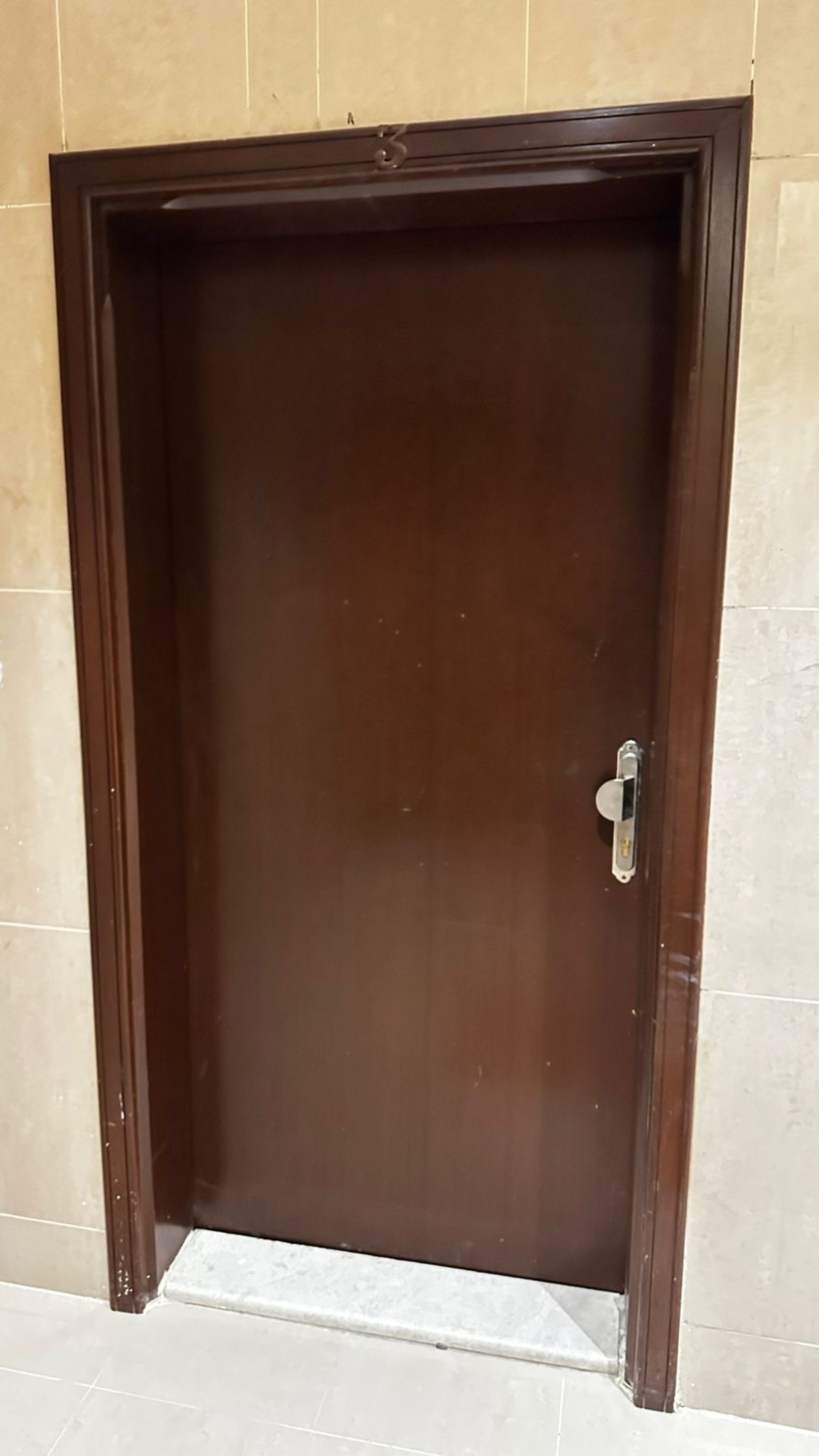 https://img.gathern.co/1400x0/1/buPg67FAGmk0vd6wttjHJLQAlcu8cAqF.jpg