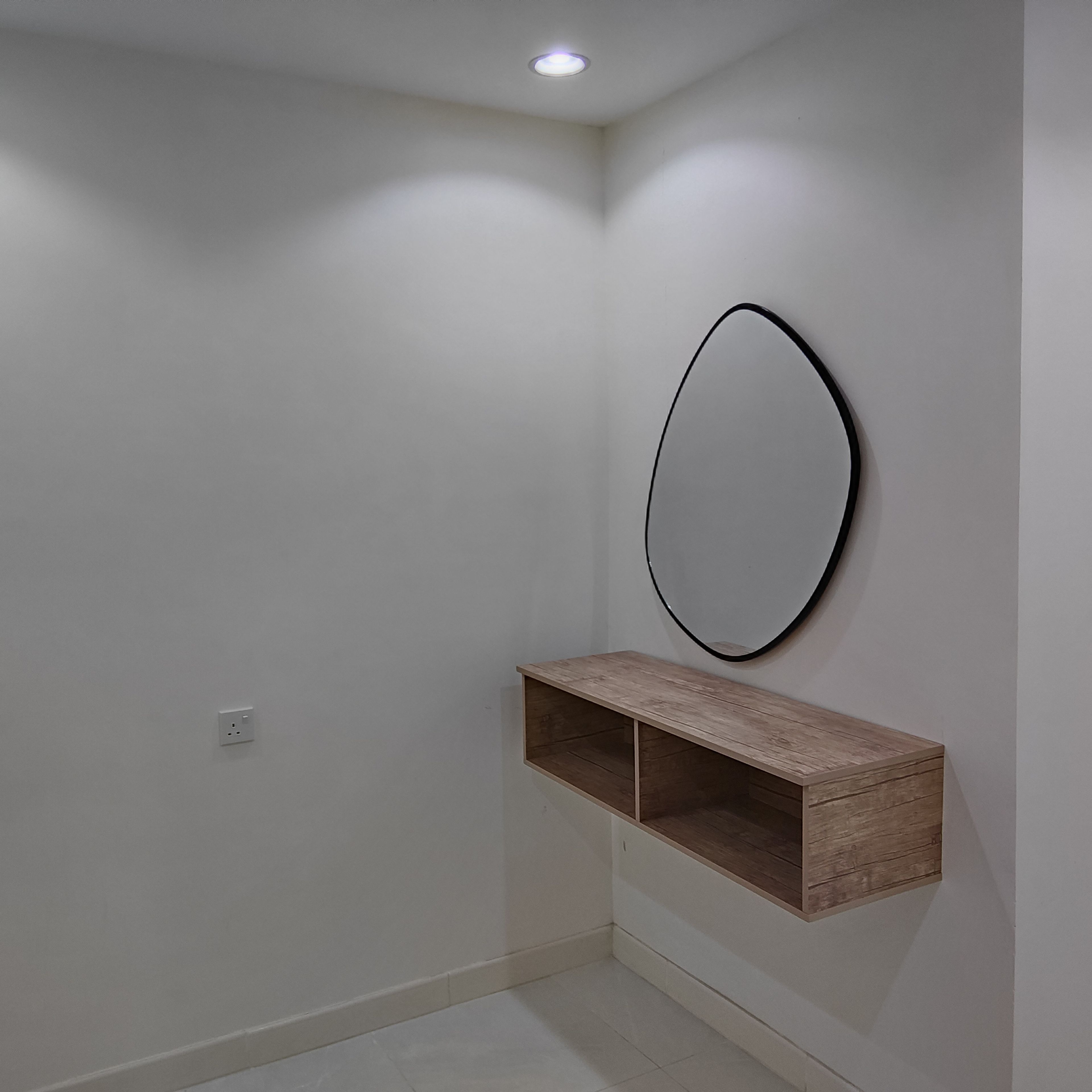 https://img.gathern.co/1024x0/1/cWryy2QMeL-gAdzLEwqAt6cbT9XgsgMK.jpg