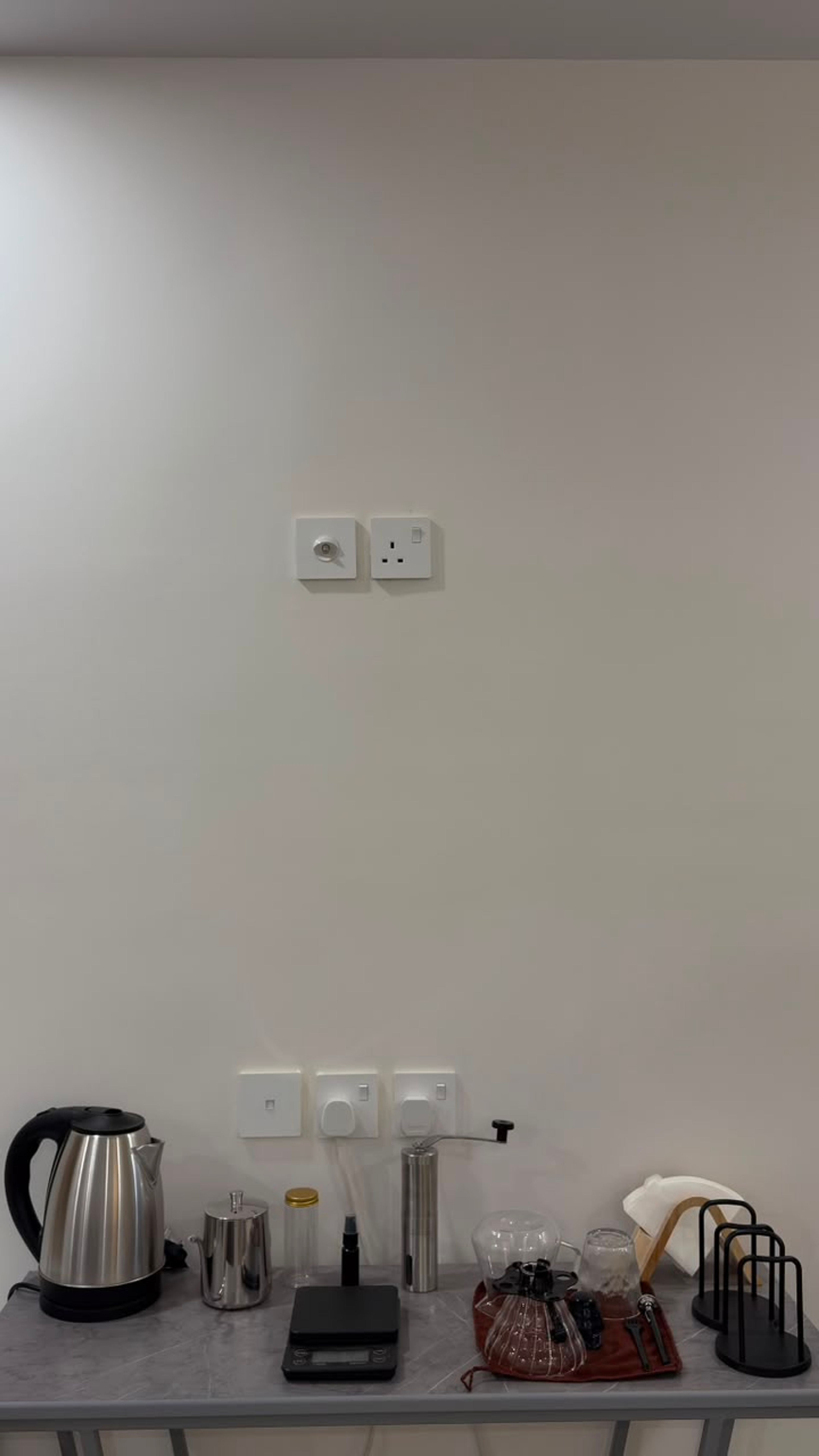 https://img.gathern.co/1024x0/1/cowrOgApLNBeAX83b8Te9CUI67DT3W0D.jpg