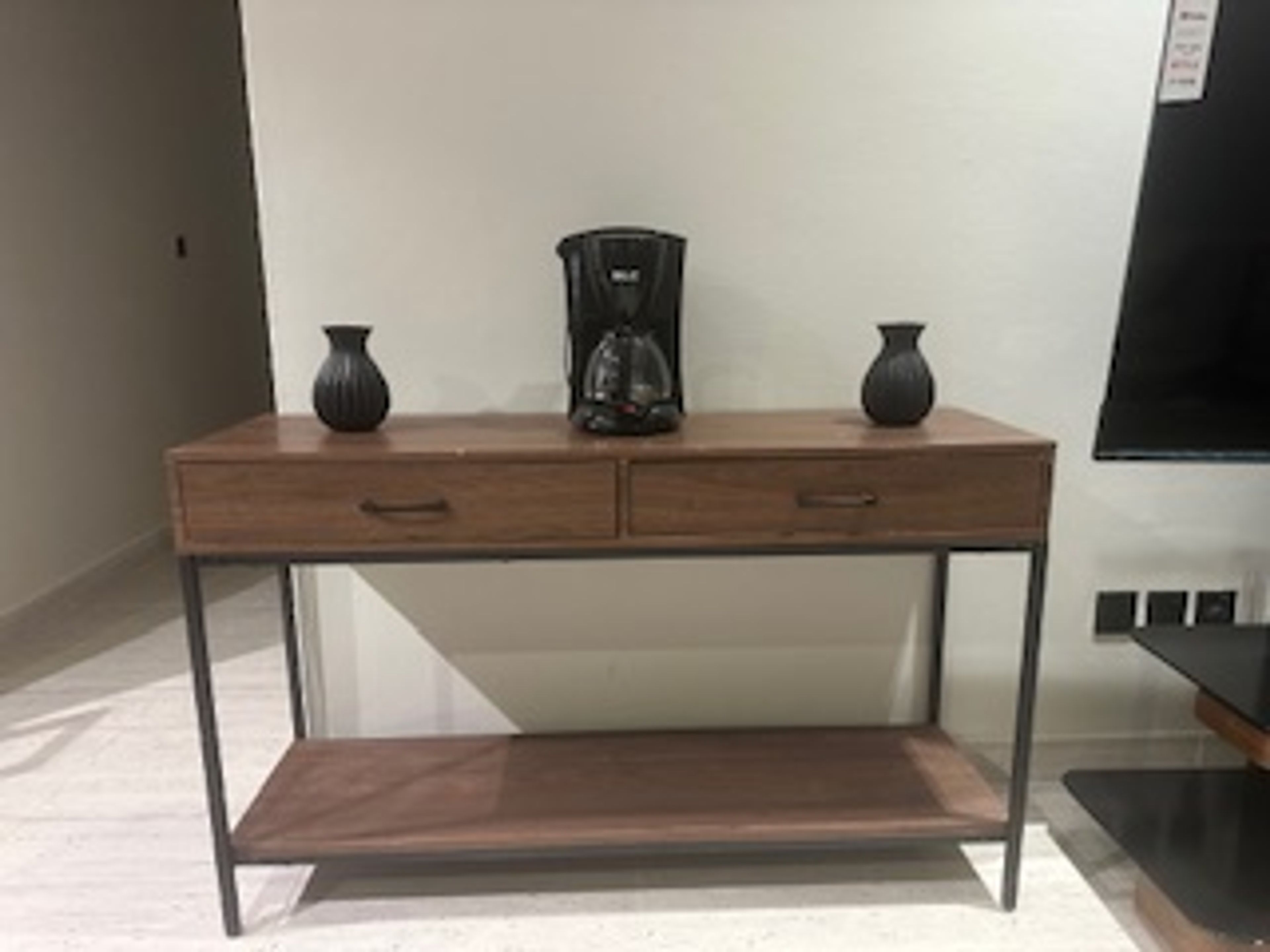 https://img.gathern.co/1400x0/1/drKwzIjp3MWd8SGb__YT1UVqa6iovSyy.jpg