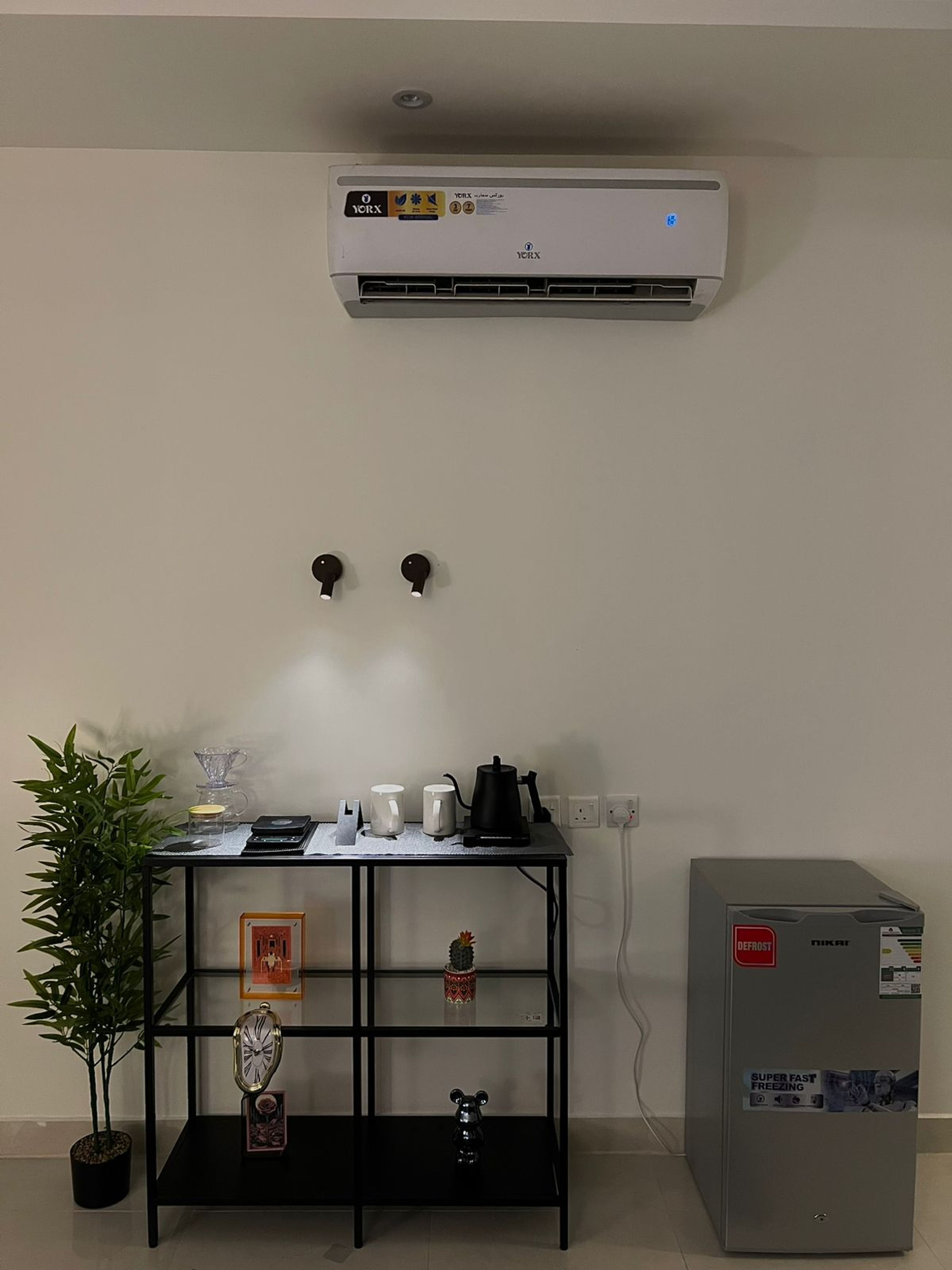 https://img.gathern.co/1400x0/1/eA7srifFd_znv-JlgqN7N3ci1Xm52mWb.jpeg