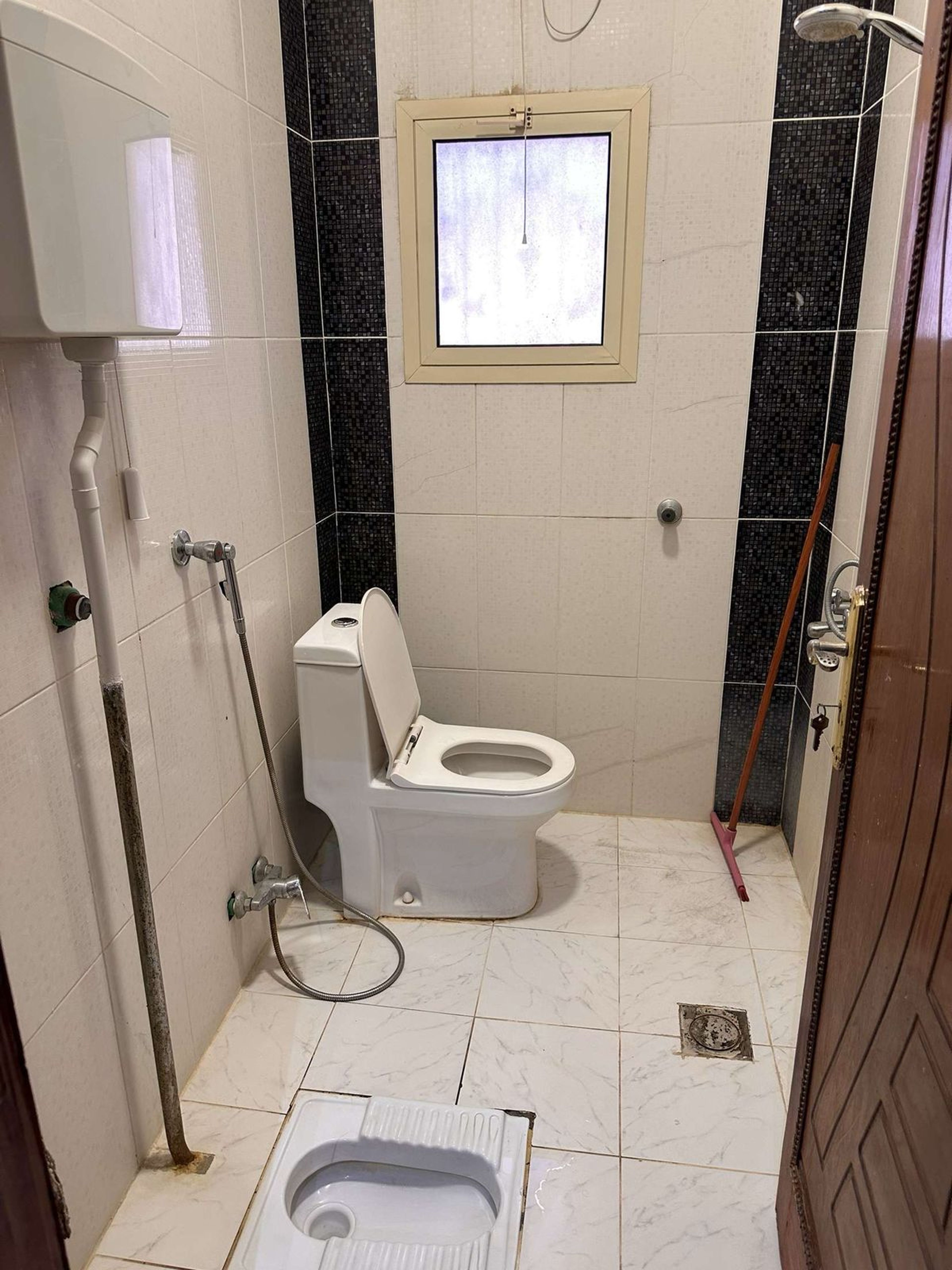 https://img.gathern.co/1400x0/1/ewzQ02HpSoekjJFrIUMaBe2cxKRt1cX1.jpg