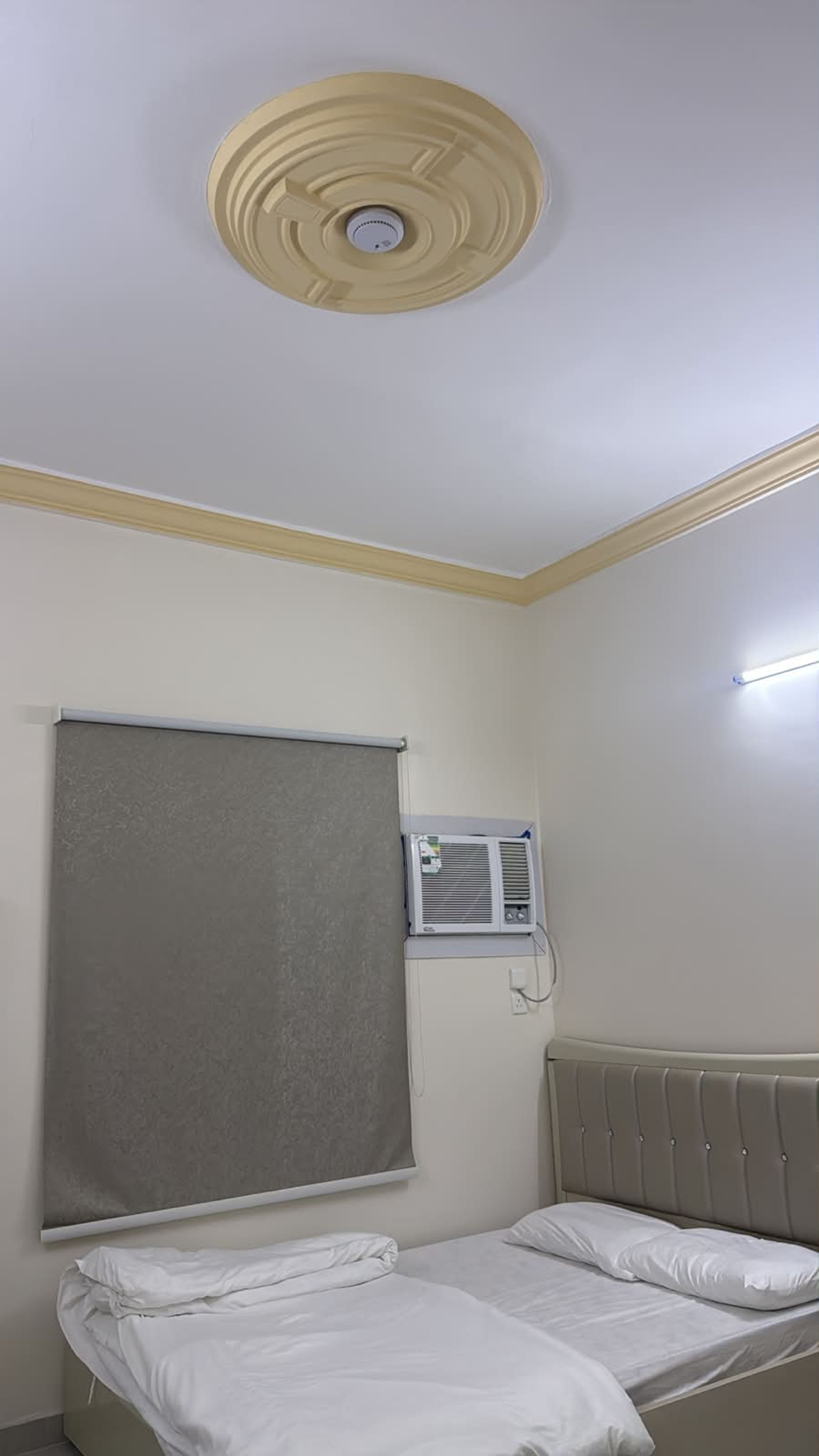 https://img.gathern.co/1024x0/1/fRlJwabYi3BMMb5rbrUssiKkpyTQwXxQ.jpeg