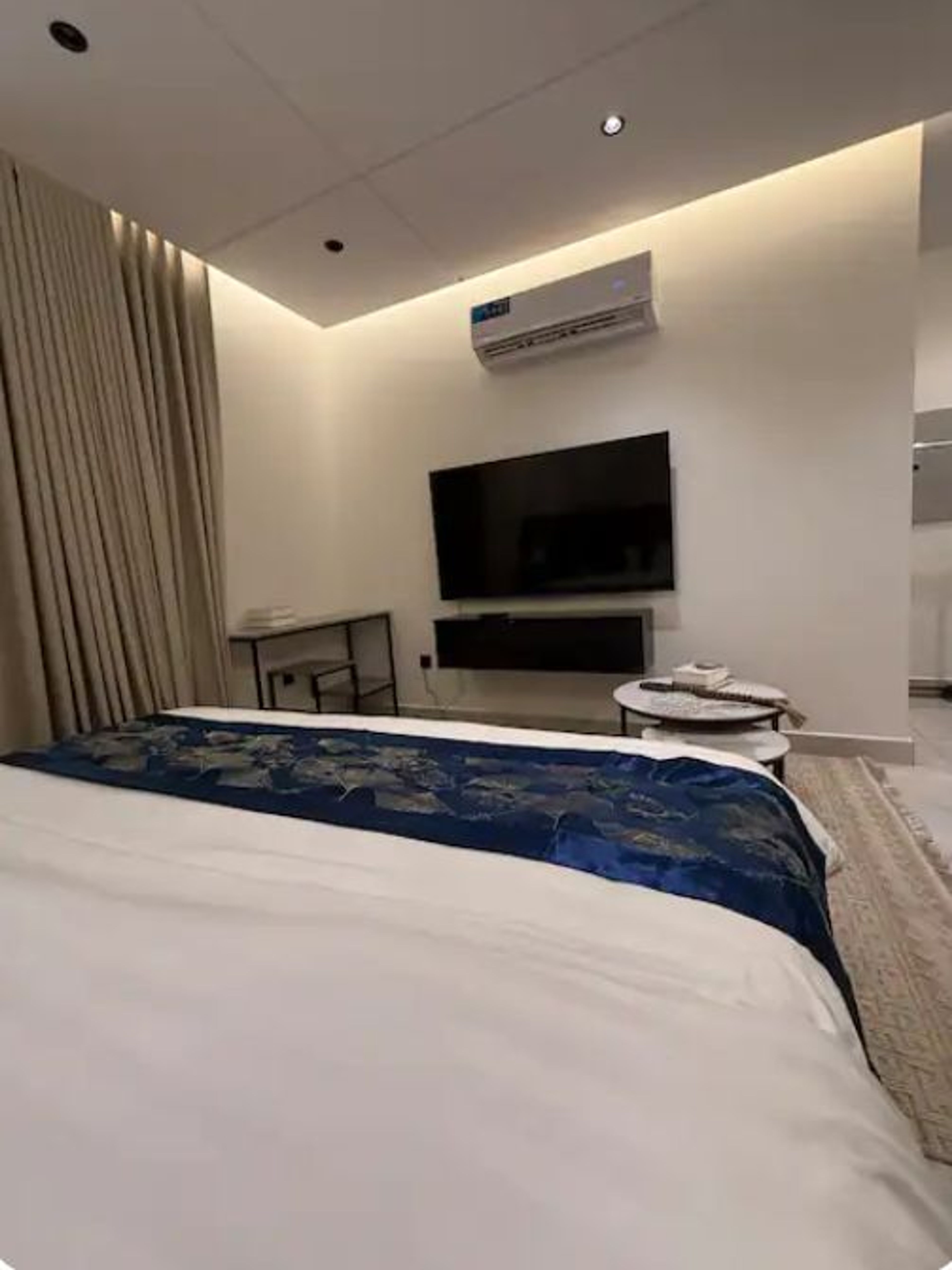 https://img.gathern.co/1400x0/1/fy4LwdE1Gx8xGrtBtjxcvoyO-sqemFqj.jpg