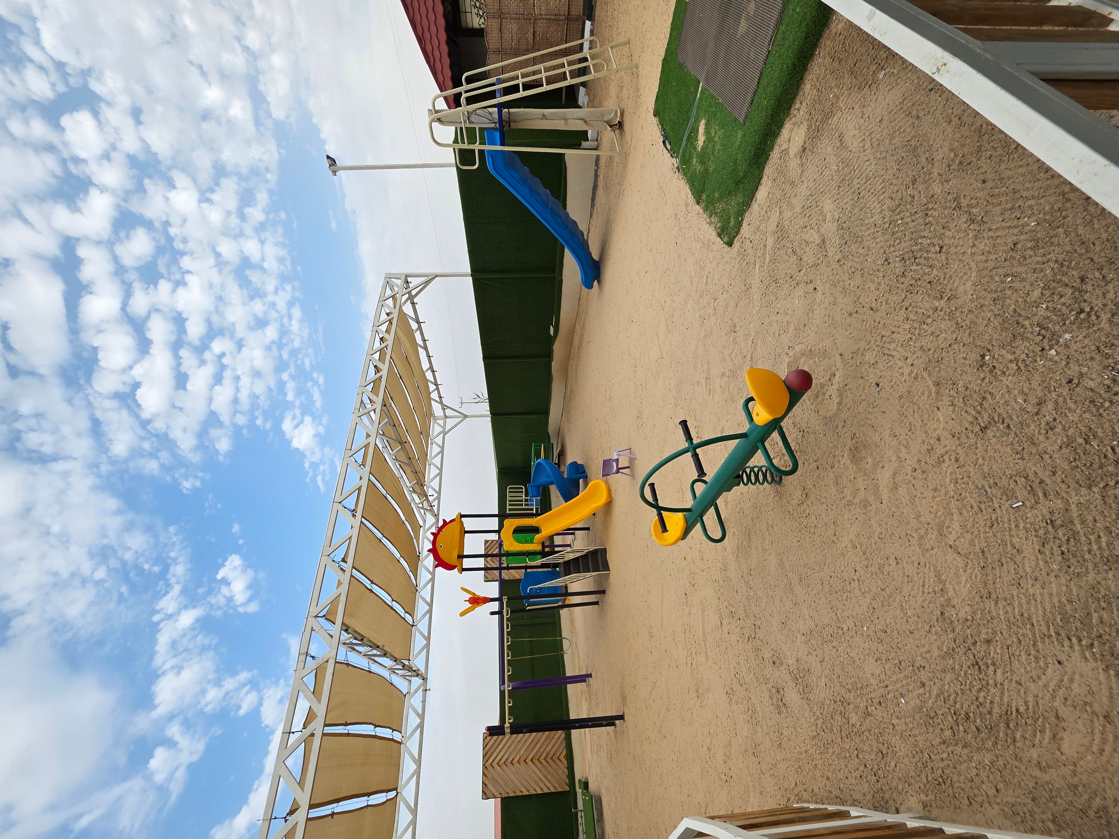 https://img.gathern.co/1400x0/1/g4rKtuzqABjZ43dMo-c4jTQXPjDN5Nke.jpg