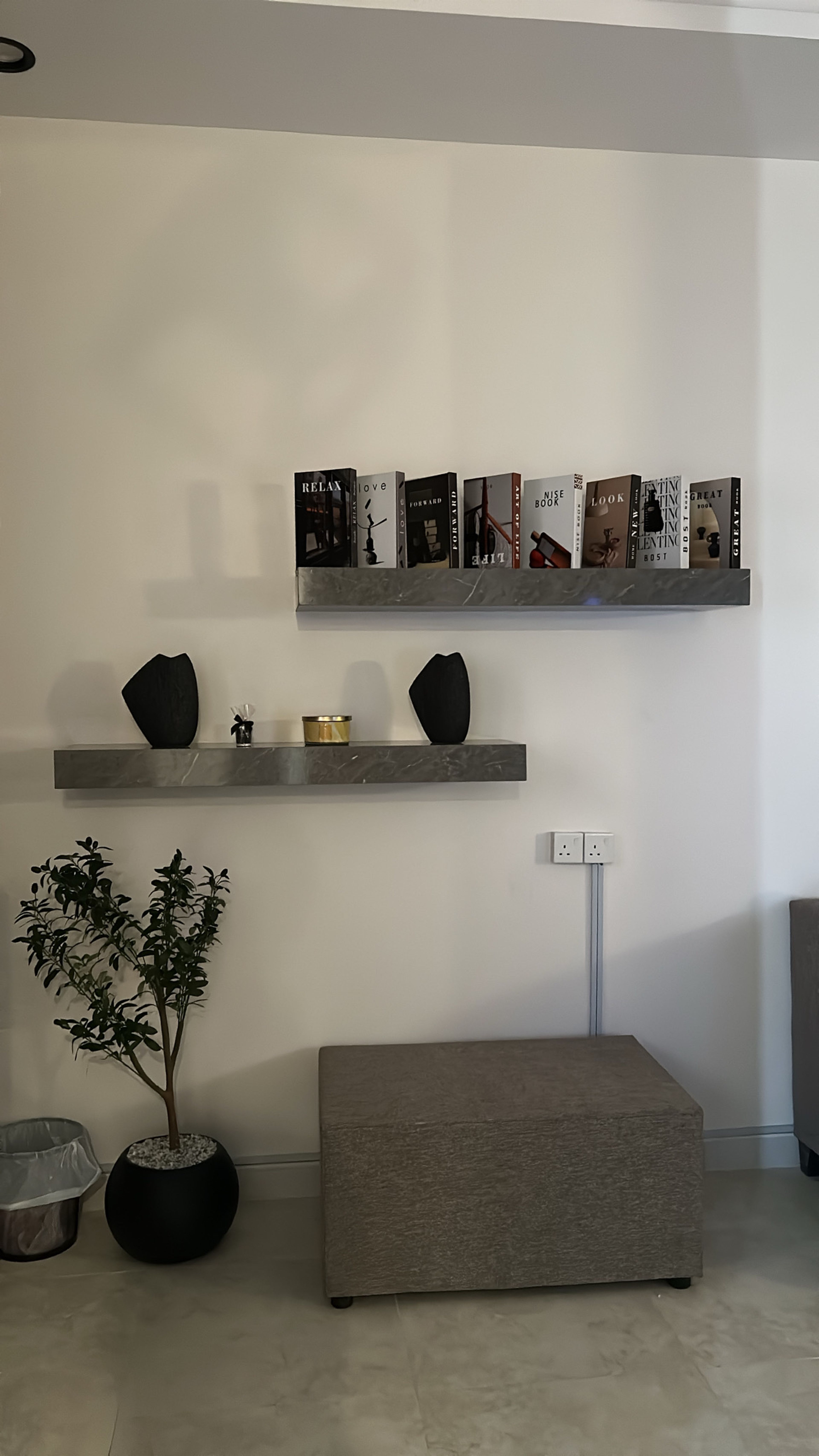 https://img.gathern.co/1400x0/1/gNh6RPqDD-oxT0KNeXwFUjP3u06KvAeJ.jpg