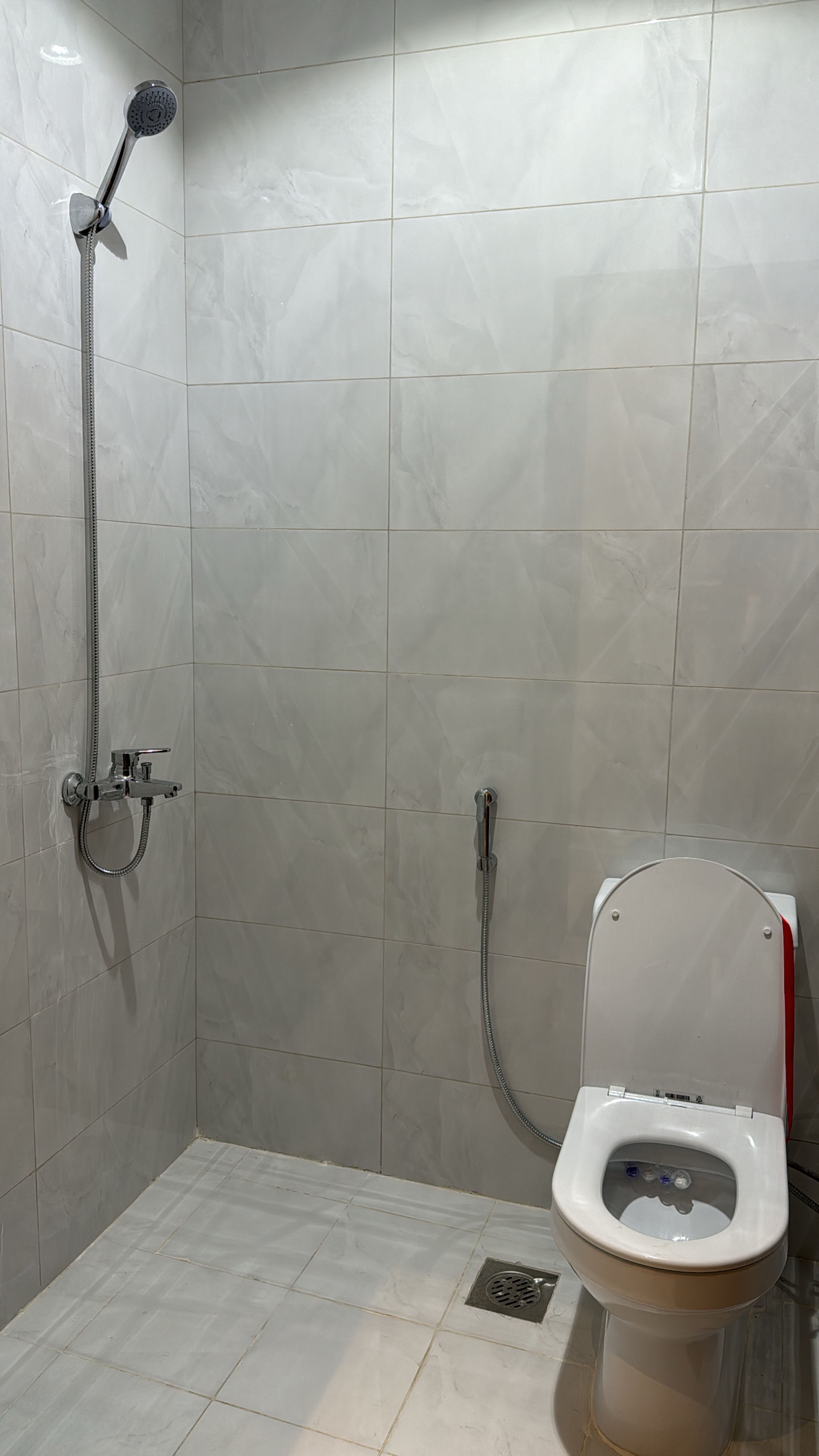 https://img.gathern.co/1400x0/1/getDu1bP1VIIRoV-2dLr97uKEExG3fDx.jpg