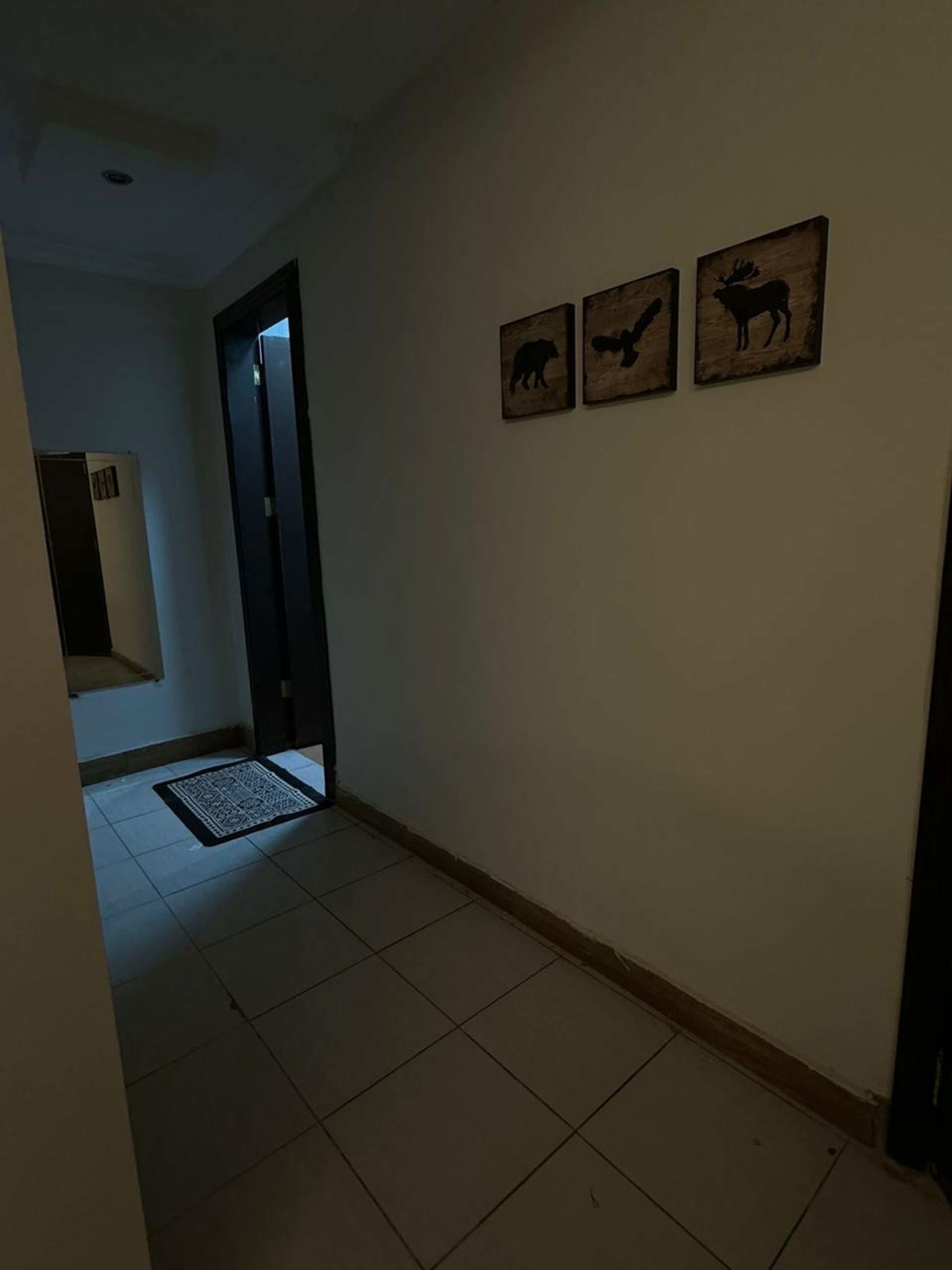 https://img.gathern.co/1400x0/1/ghSyX_eBQWSY0LL5sXrvR4jlMPSsdyP8.jpeg