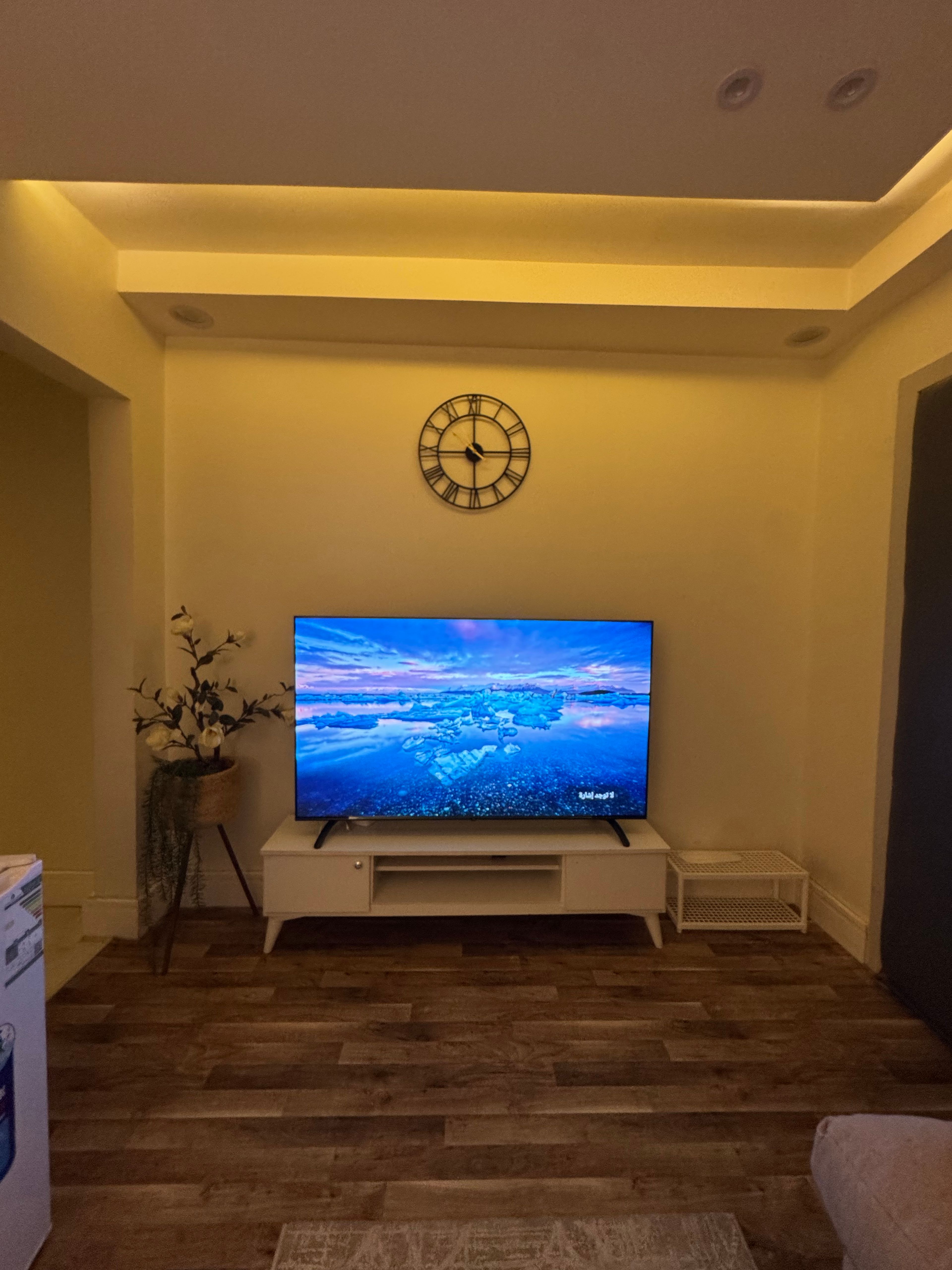 https://img.gathern.co/1400x0/1/hP_ydtEeodsiw54IeofPibXPTm8zWlMm.jpg