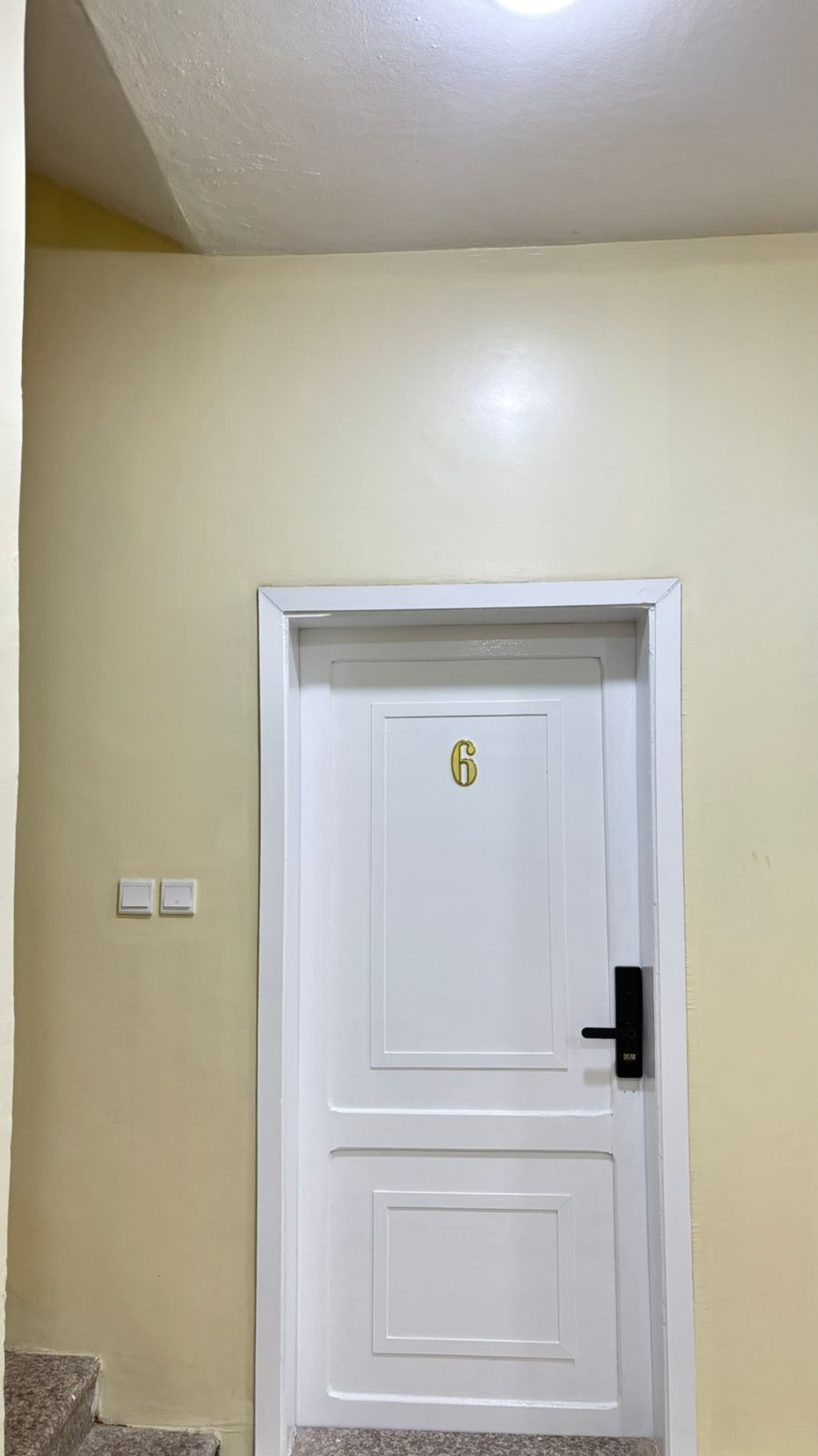 https://img.gathern.co/1400x0/1/hpUwbbIHIQR7IPrbm7Ccx387BIjYIJDj.jpg