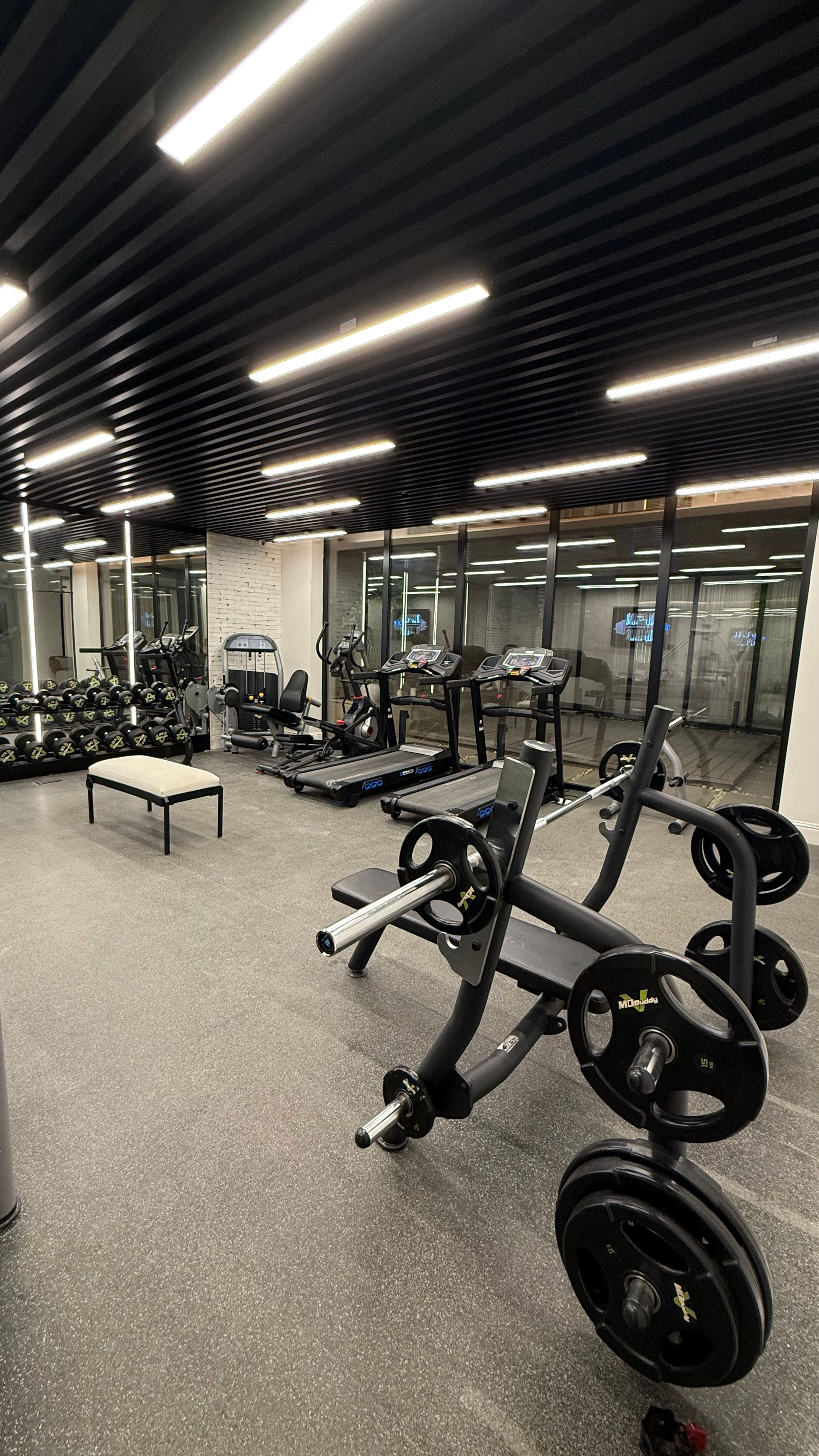 https://img.gathern.co/1400x0/1/iFgPEe_2VdDMfMAo_Yc1qaBSbpqgymu3.jpg