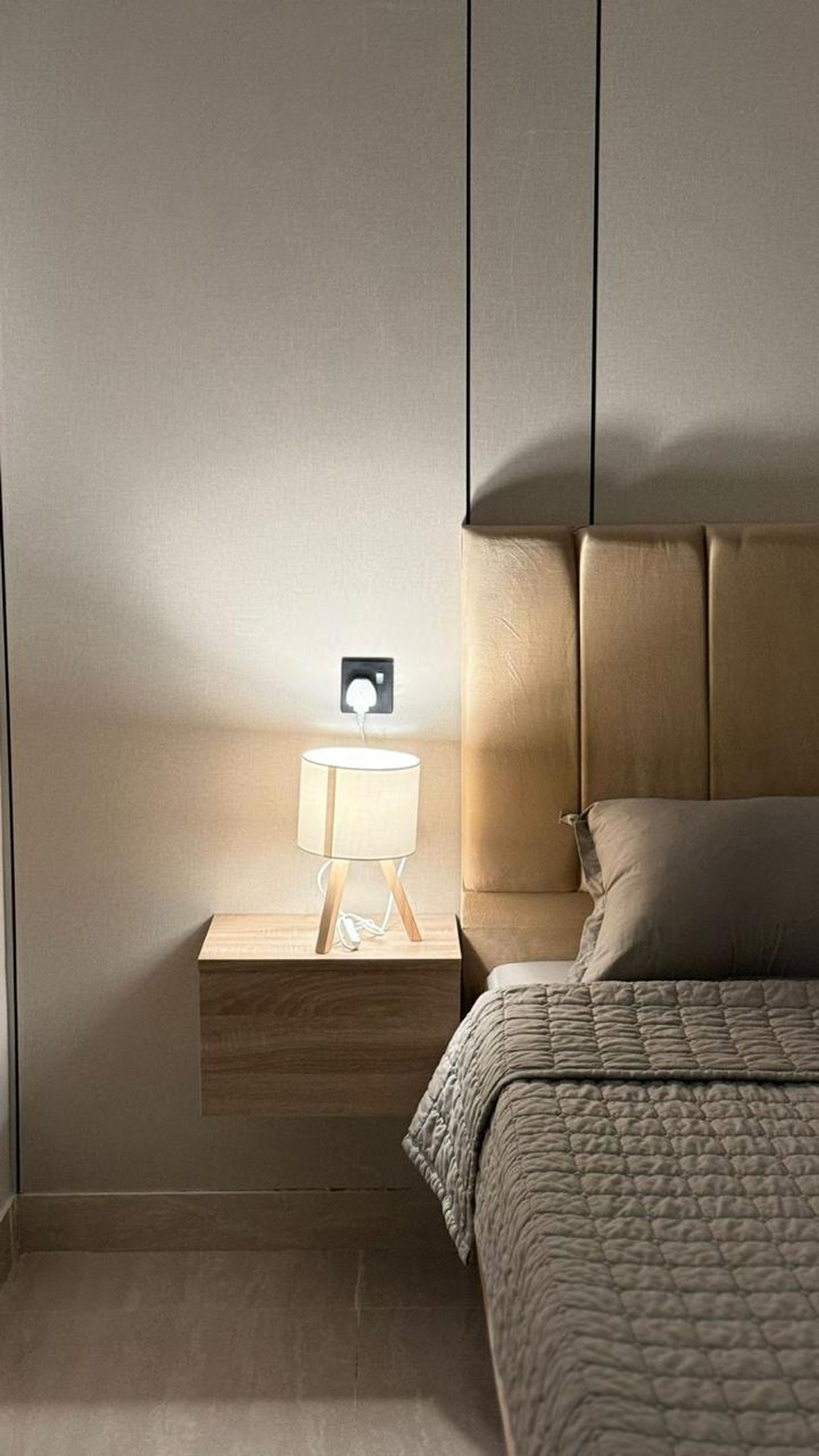 https://img.gathern.co/1024x0/1/ihlfPaxUie8cQXp6R-LzvTE54xvWQMgA.jpg
