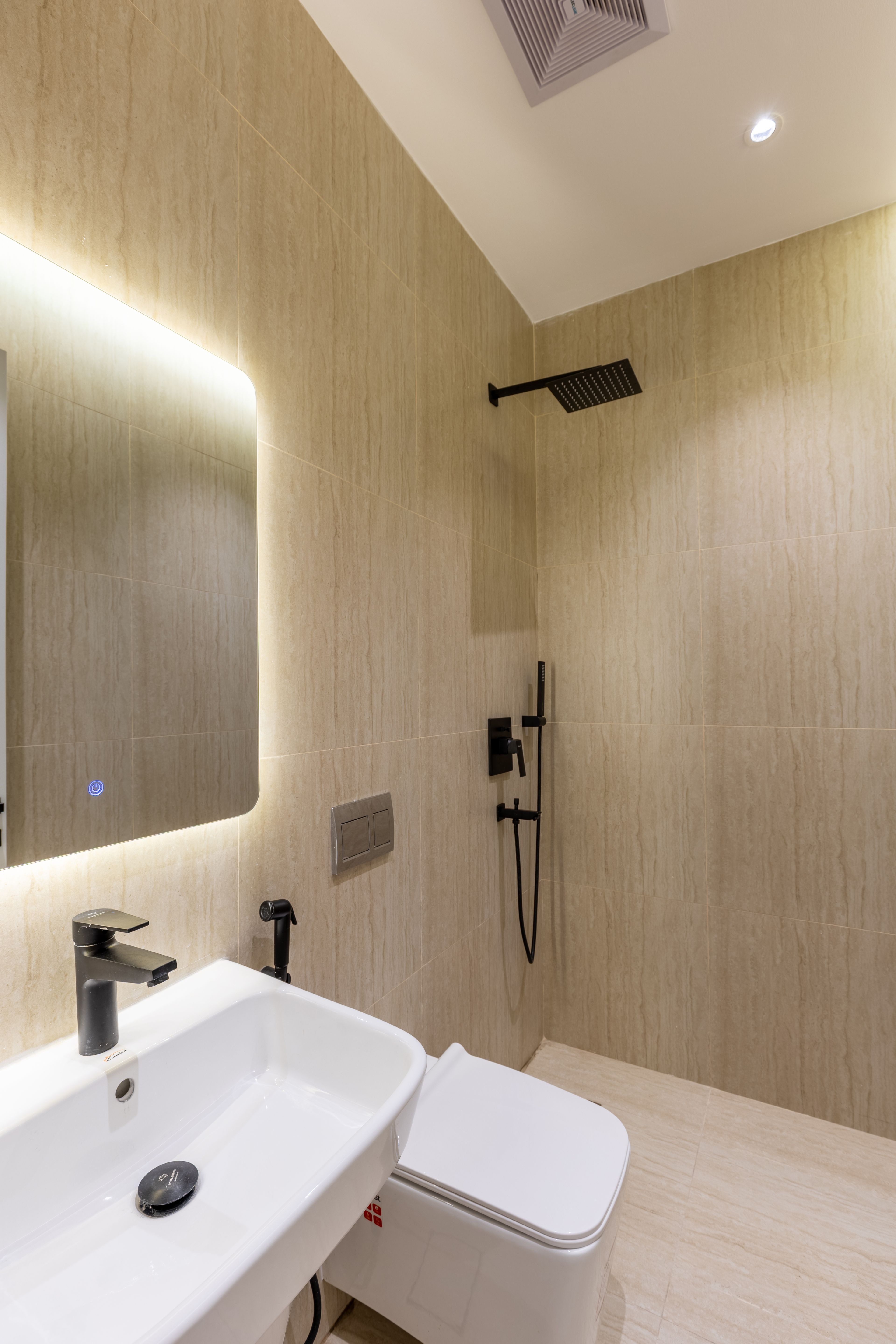 https://img.gathern.co/1400x0/1/iwJMKqpN0S-x1i-RpoohZNBApjAzNiSH.jpg