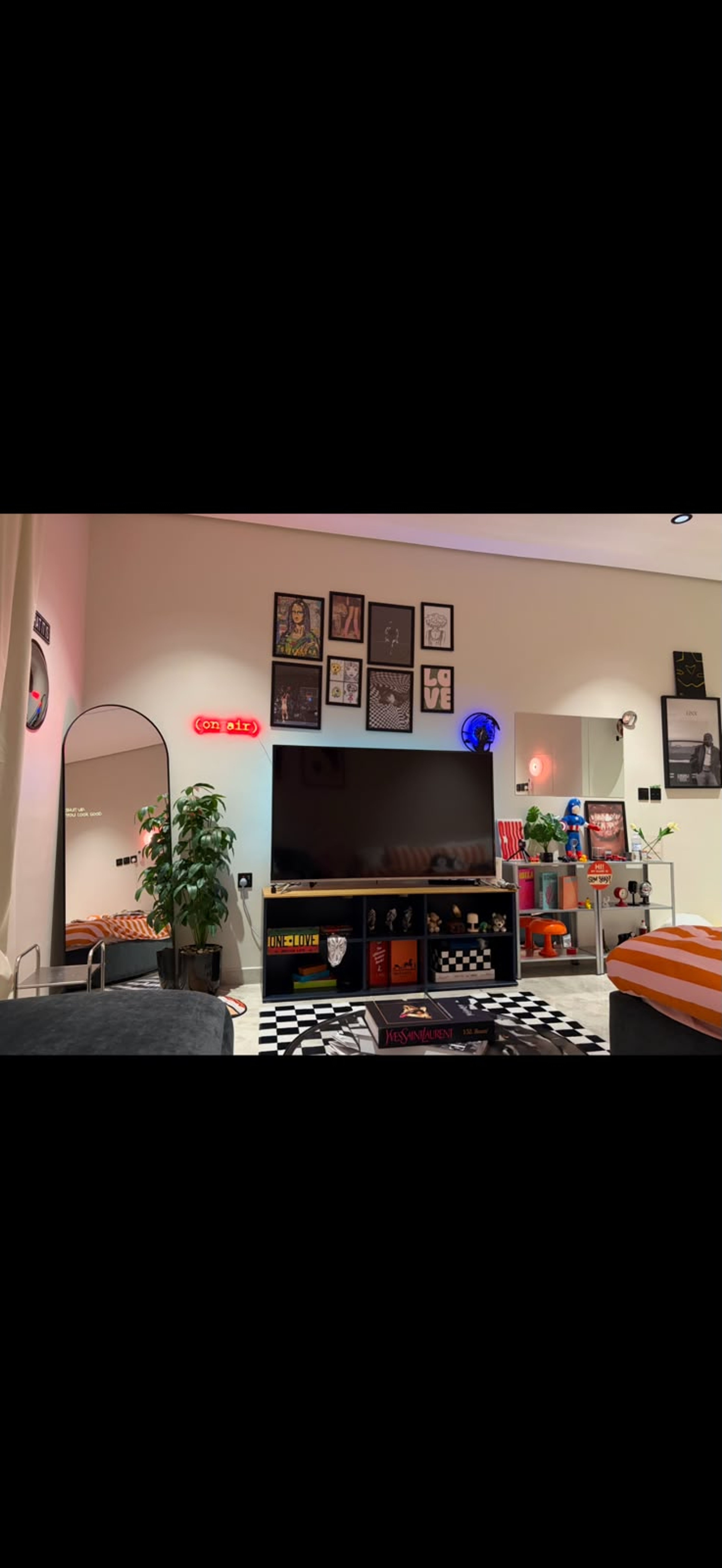 https://img.gathern.co/1024x0/1/jPhD0YapbrtEMETR-ekjtpNb62yeL68K.jpeg