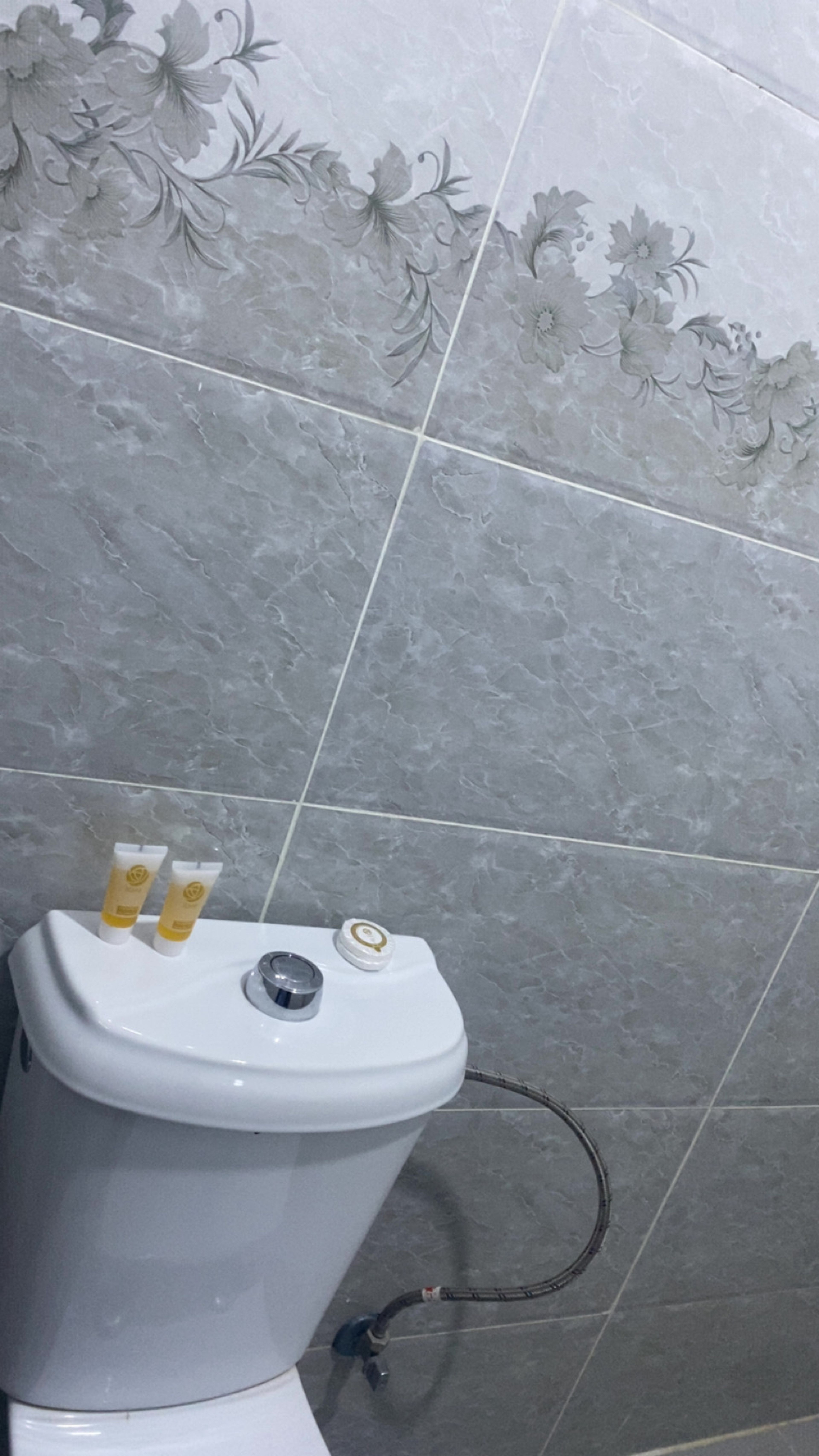 https://img.gathern.co/1400x0/1/jWEz0iLAS6hYwQDfYGNE9STQskpFo-Rz.jpg