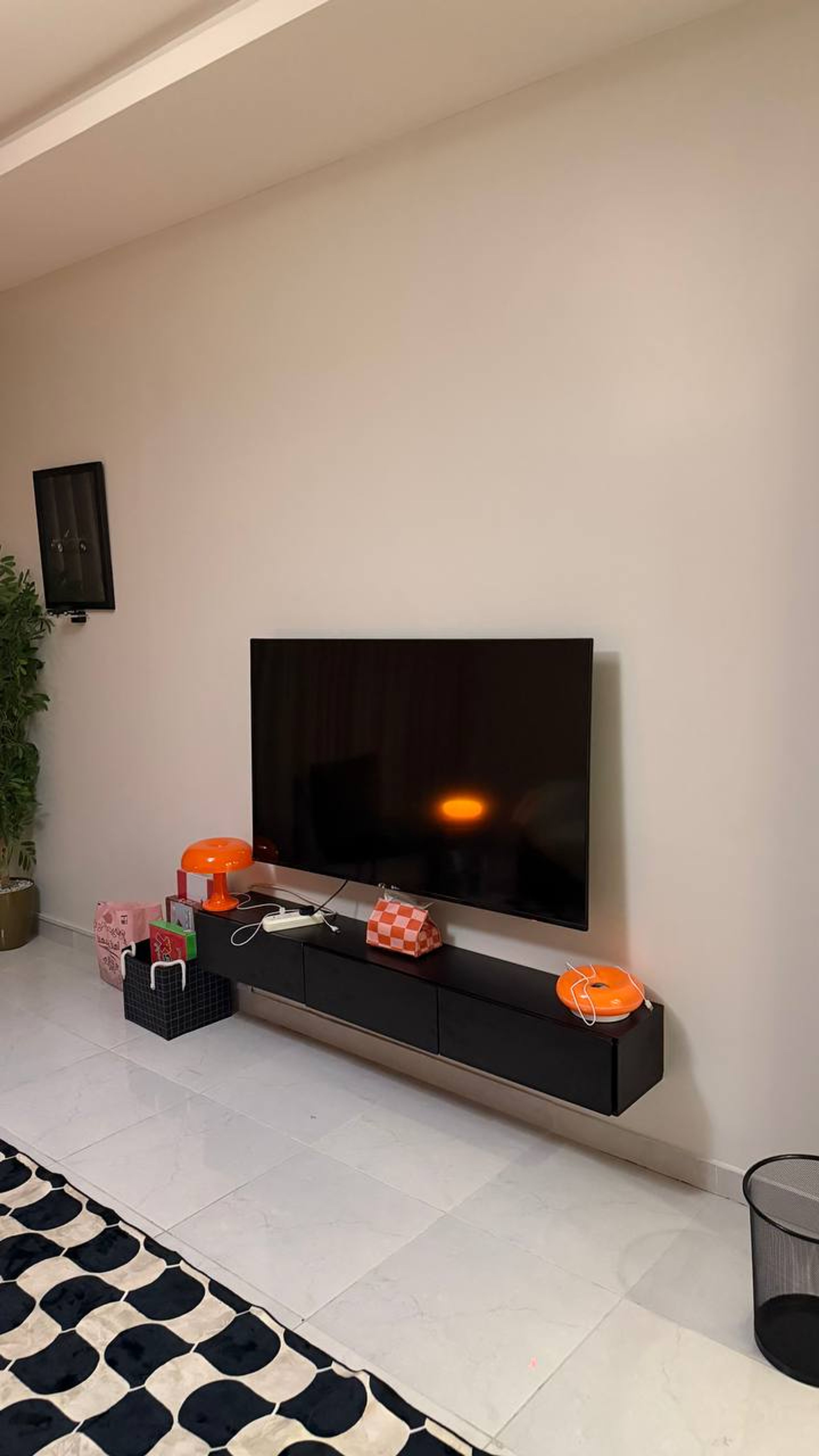 https://img.gathern.co/1024x0/1/jXoICqYHfNjnYeYYGf0x9G2aGSnnJKis.jpg