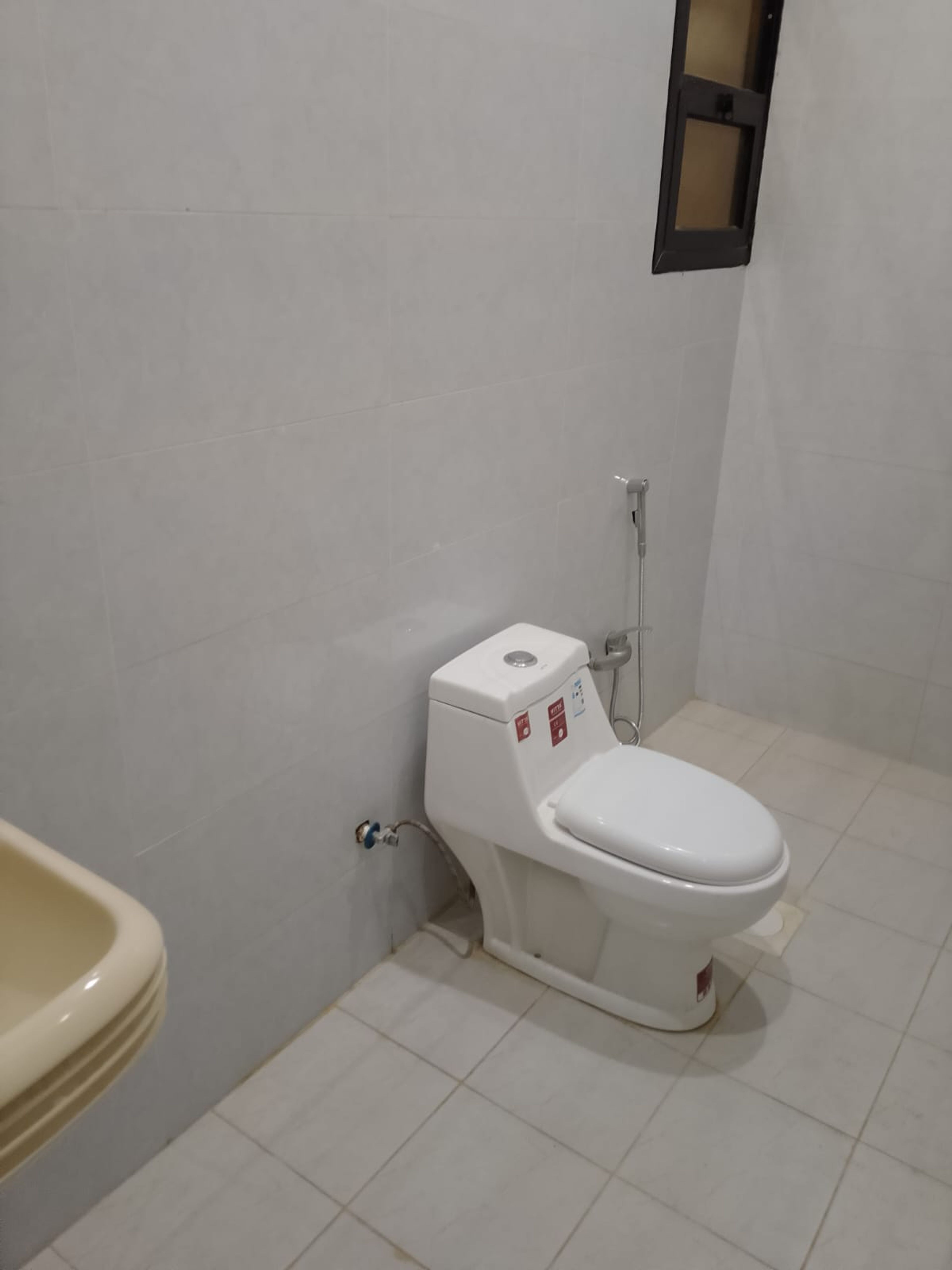 https://img.gathern.co/1024x0/1/jbhj3LKoj-Px78mUR1BHPVjK9Bm-bNw-.jpeg