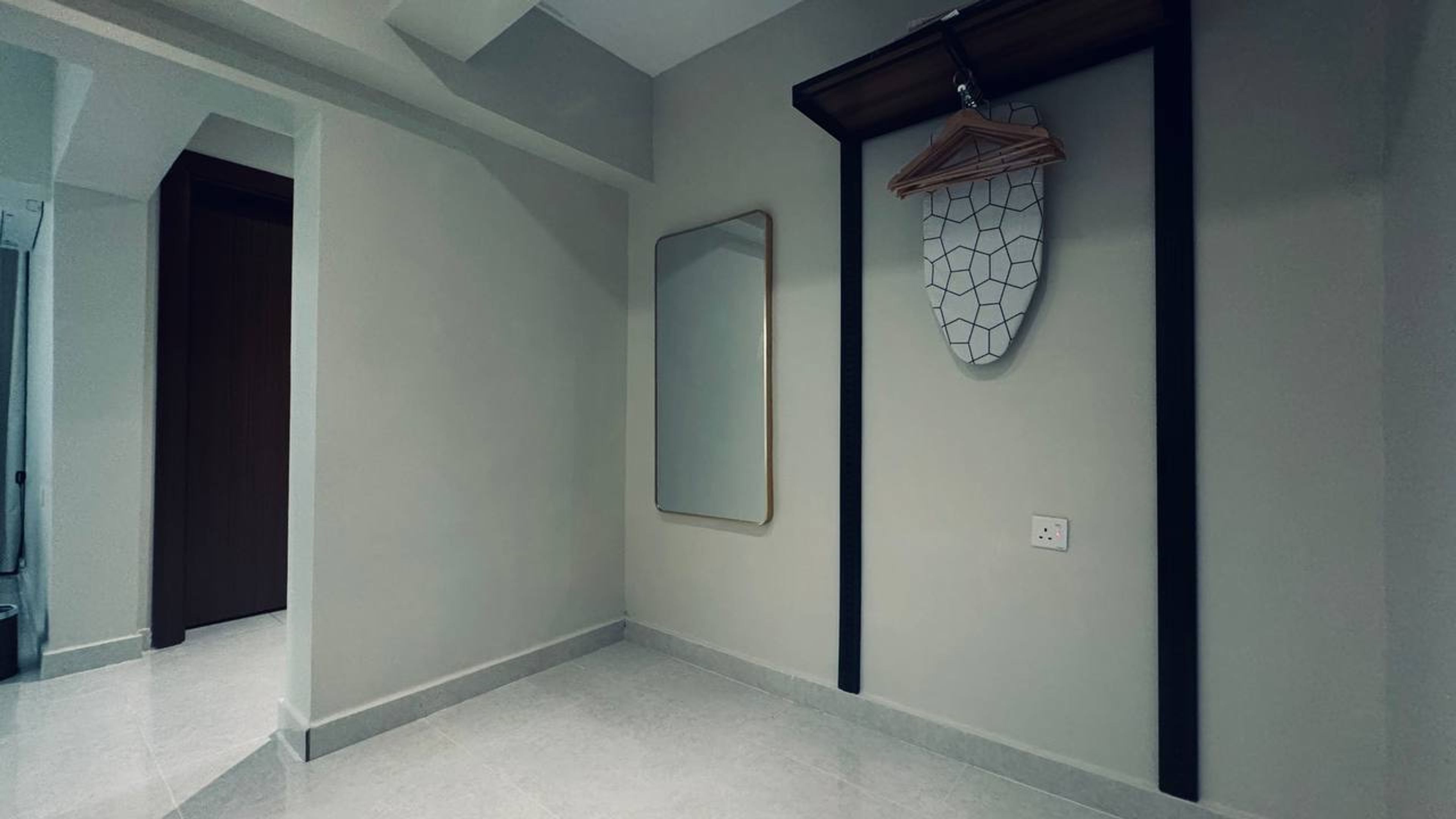 https://img.gathern.co/1400x0/1/jhx11K2DjTRM2a-HgoxOEv8Tm7CgsbN9.jpeg