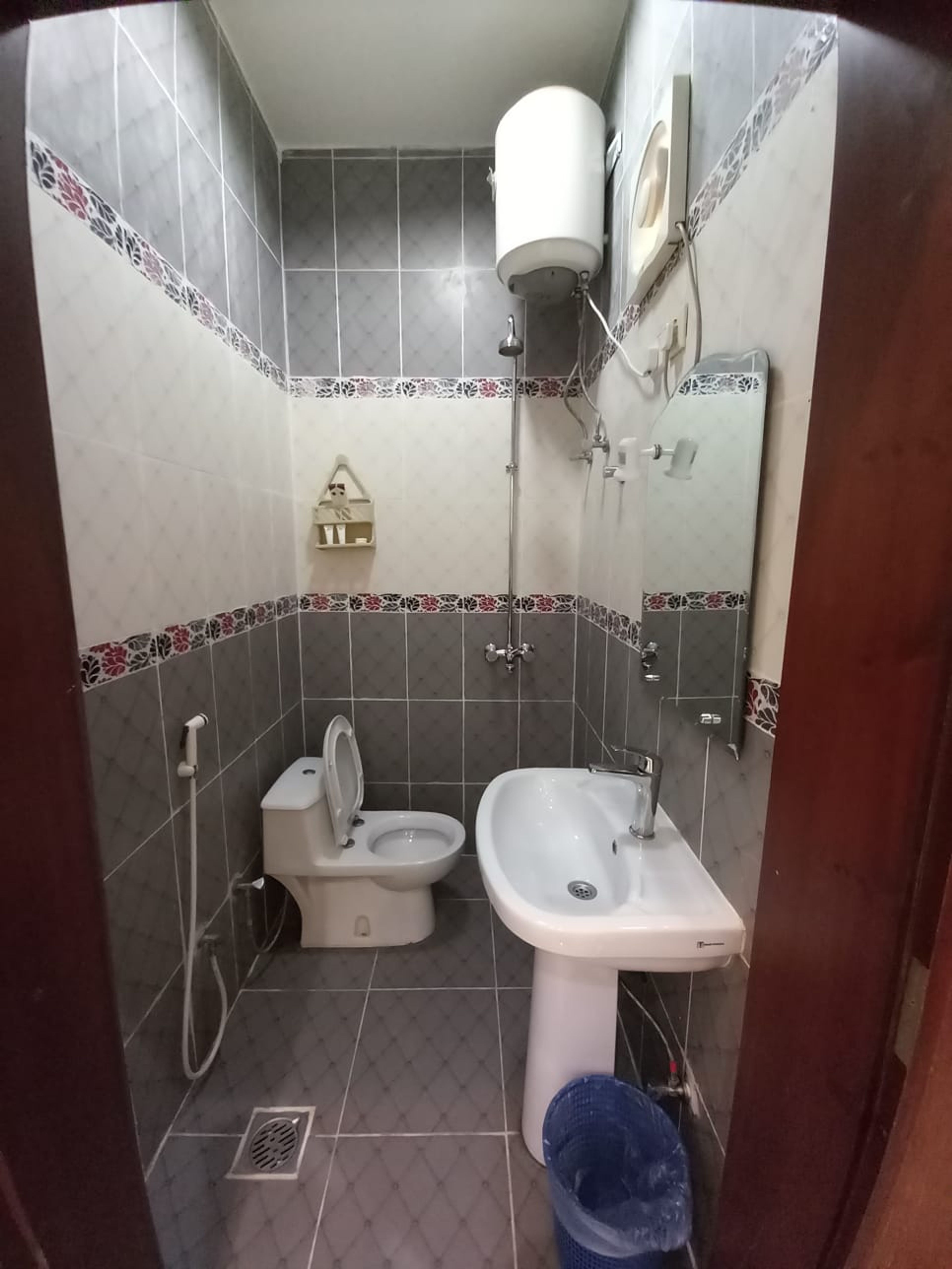 https://img.gathern.co/1400x0/1/kj3D78xrw3C97Ecaj8fr-UrxZupwEG-a.jpeg