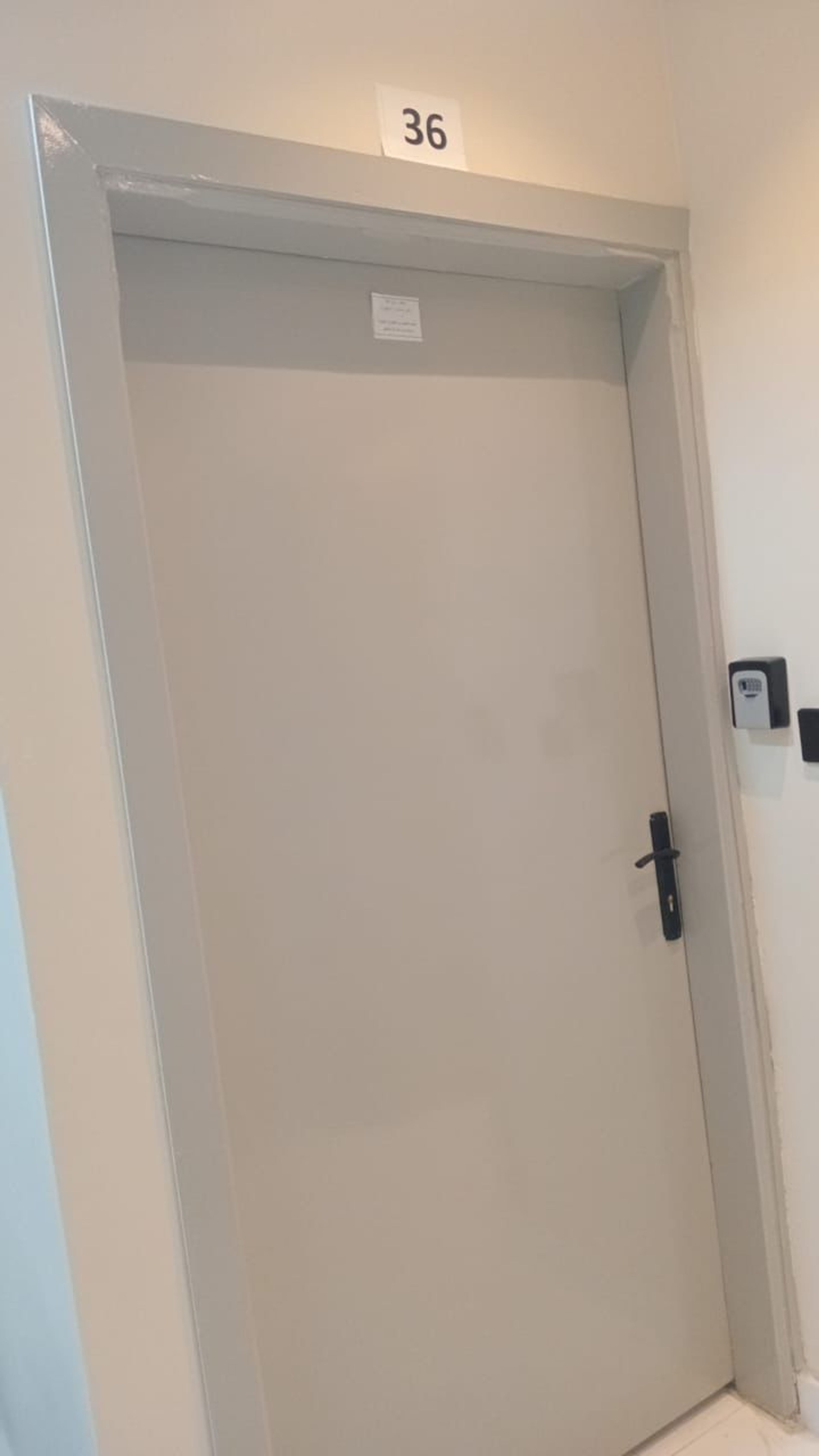 https://img.gathern.co/1024x0/1/ku4z-Olm_R04CcCx0AxxnT8wvPXBFs4d.jpeg