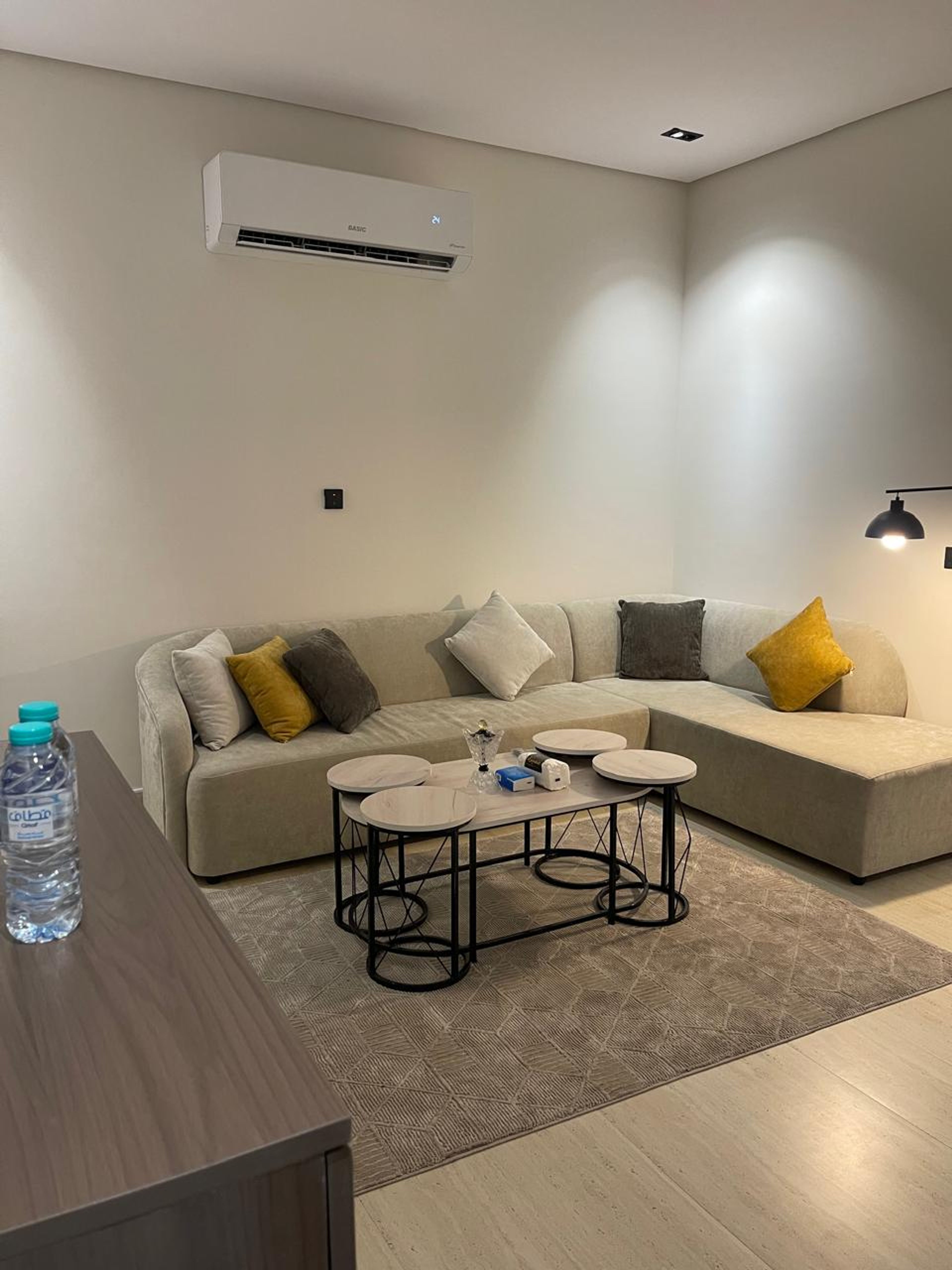 https://img.gathern.co/1400x0/1/l70sGXALmjm7RUtVaLAZGjE4dP2oDtQ_.jpg