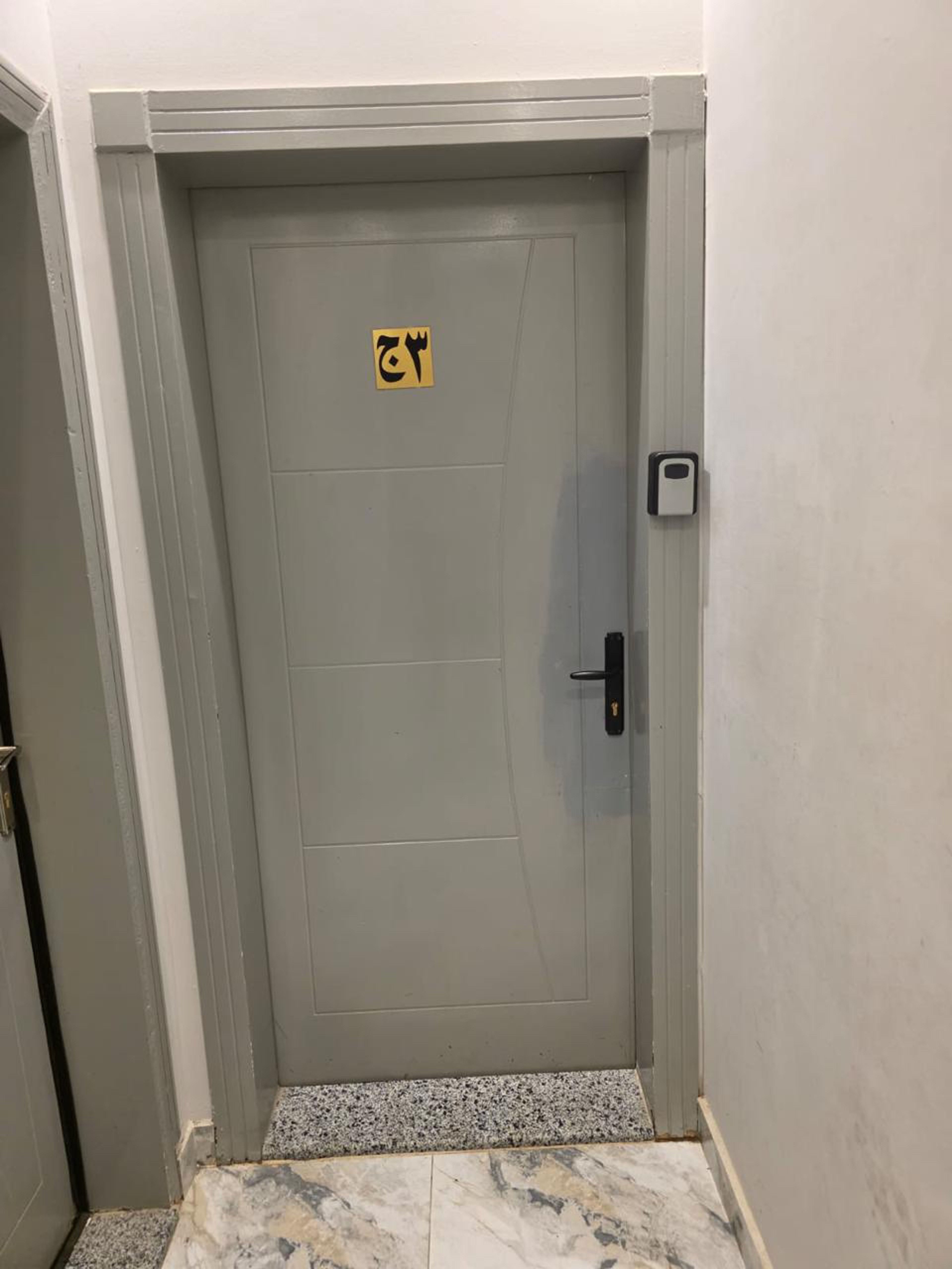 https://img.gathern.co/1400x0/1/l9HnKt4M9xjw01dYV8gtv4HEfkwNj-bT.jpg