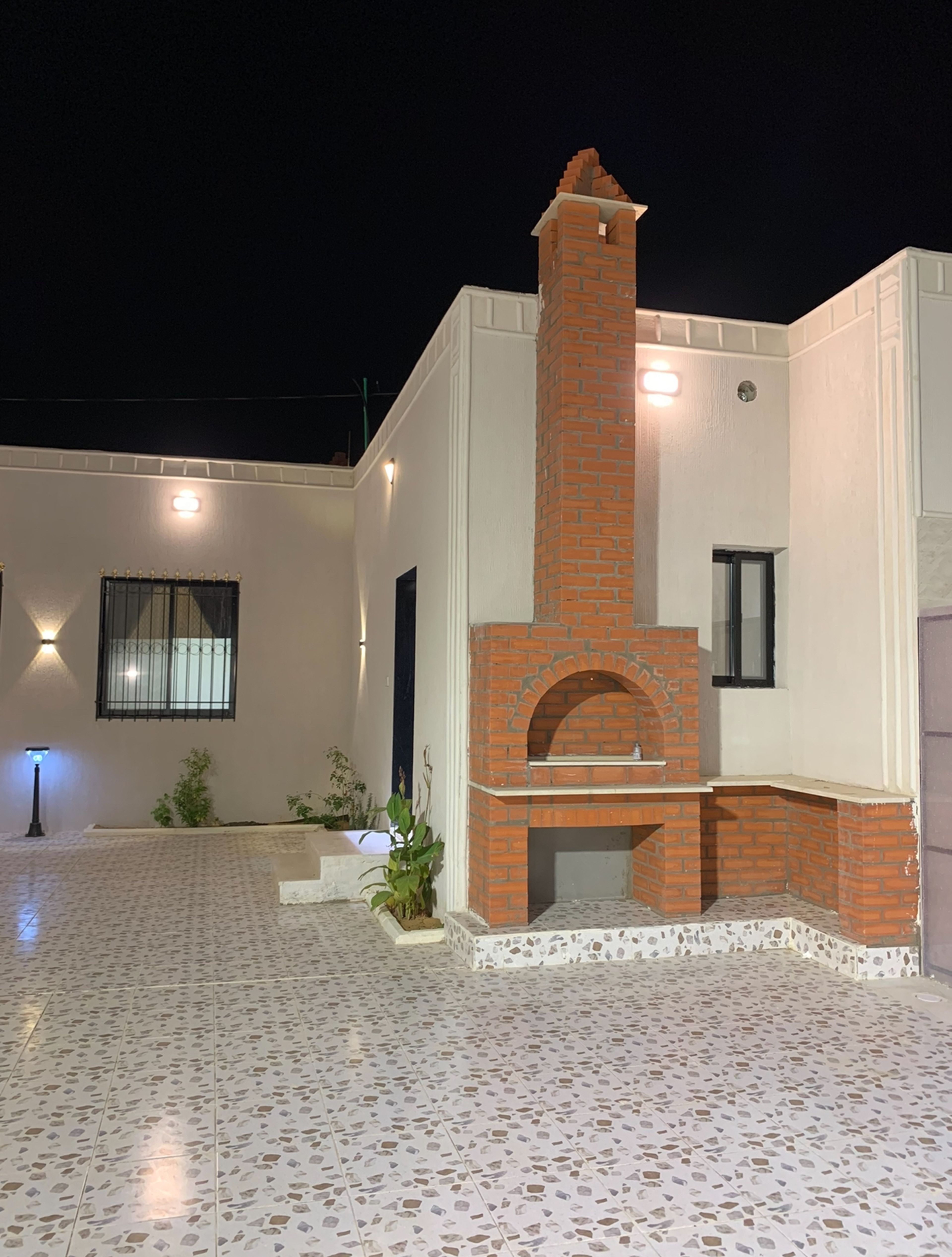 https://img.gathern.co/1400x0/1/m-2-kI3EL1H36m5jMvfaqWjAYoc4HTDS.jpg