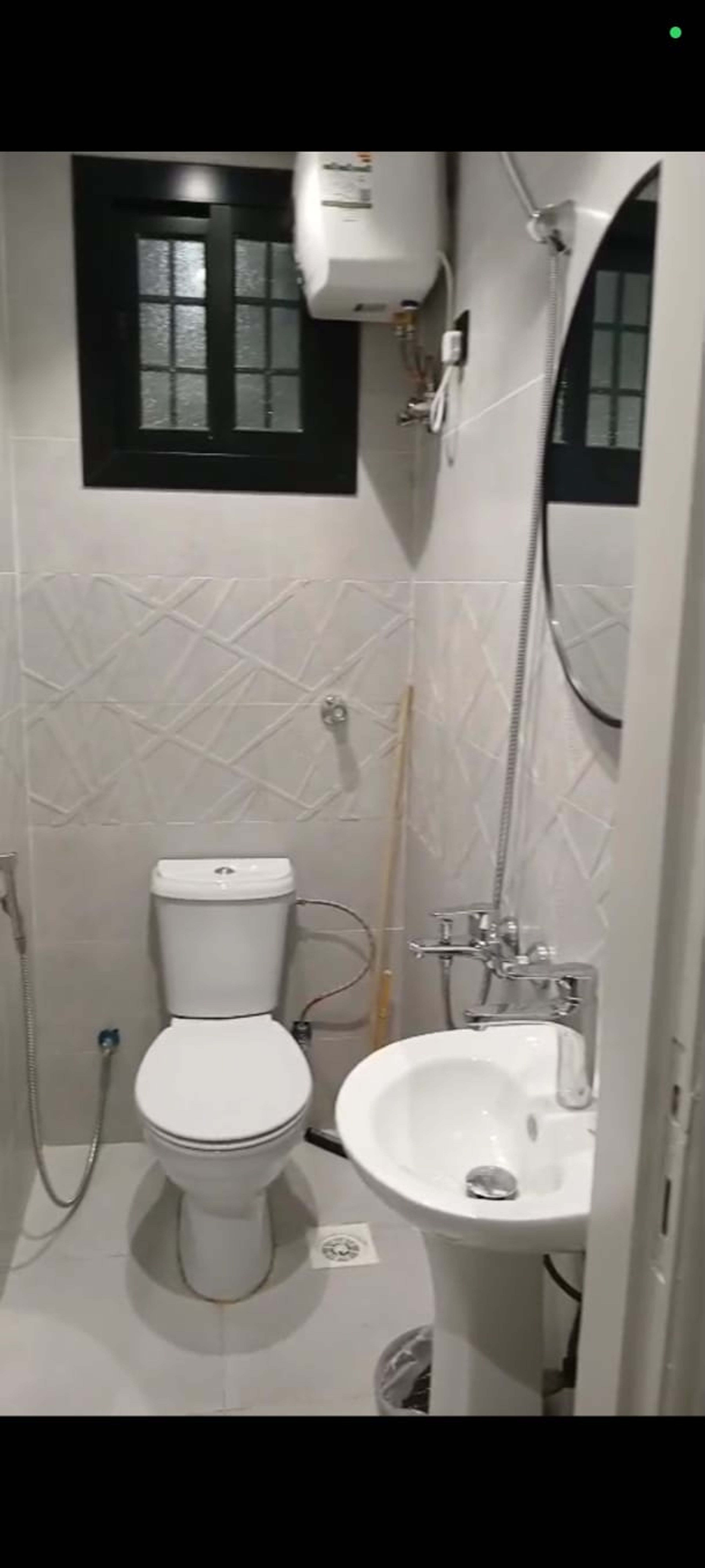 https://img.gathern.co/1400x0/1/m9NQaerhu7H5T2Cpsdx7S4YwIeavP0io.jpeg