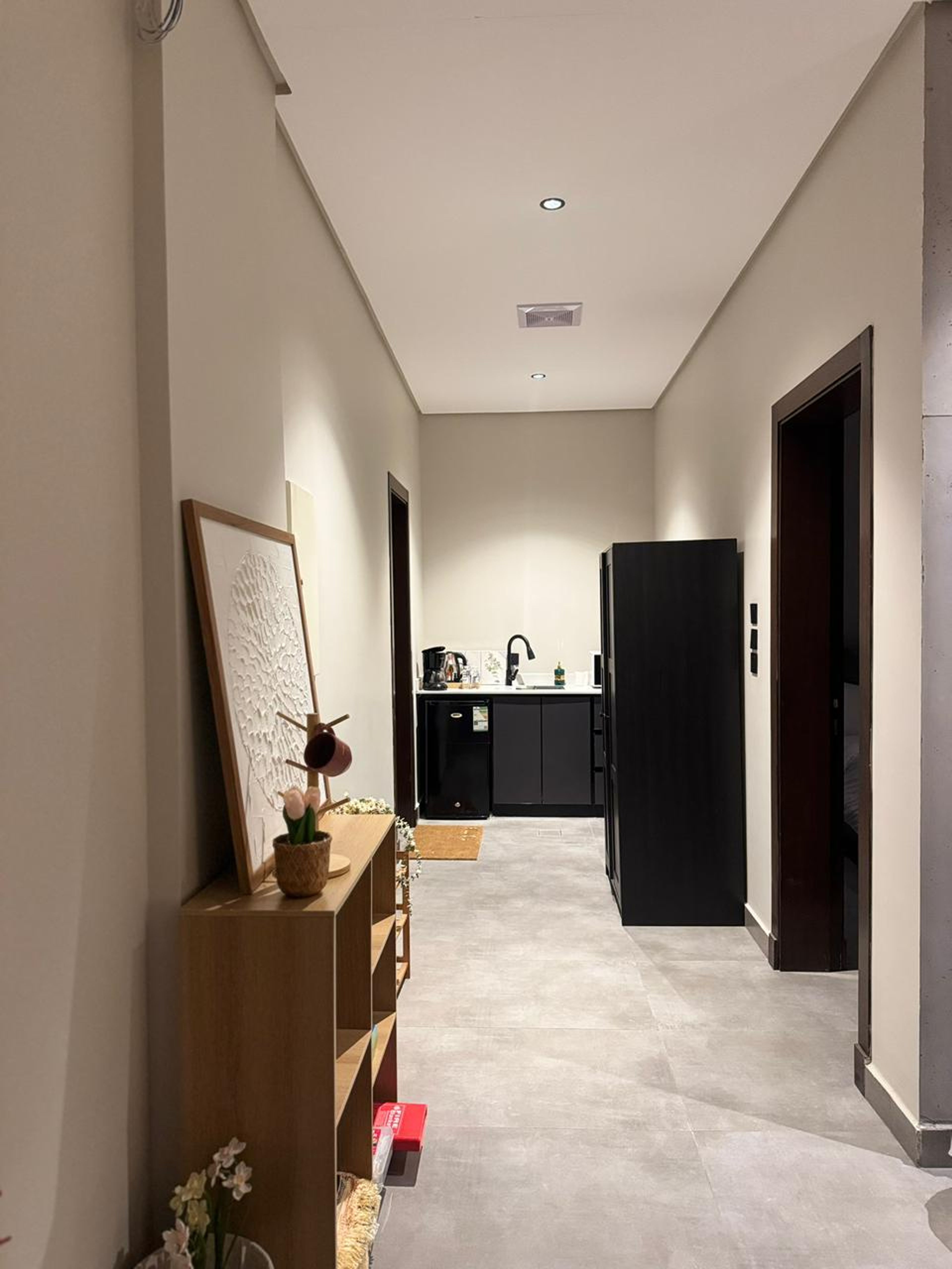 https://img.gathern.co/1400x0/1/mmk-ao6ZdKA0HgW5kg7IDPq9MdmTfHf0.jpg