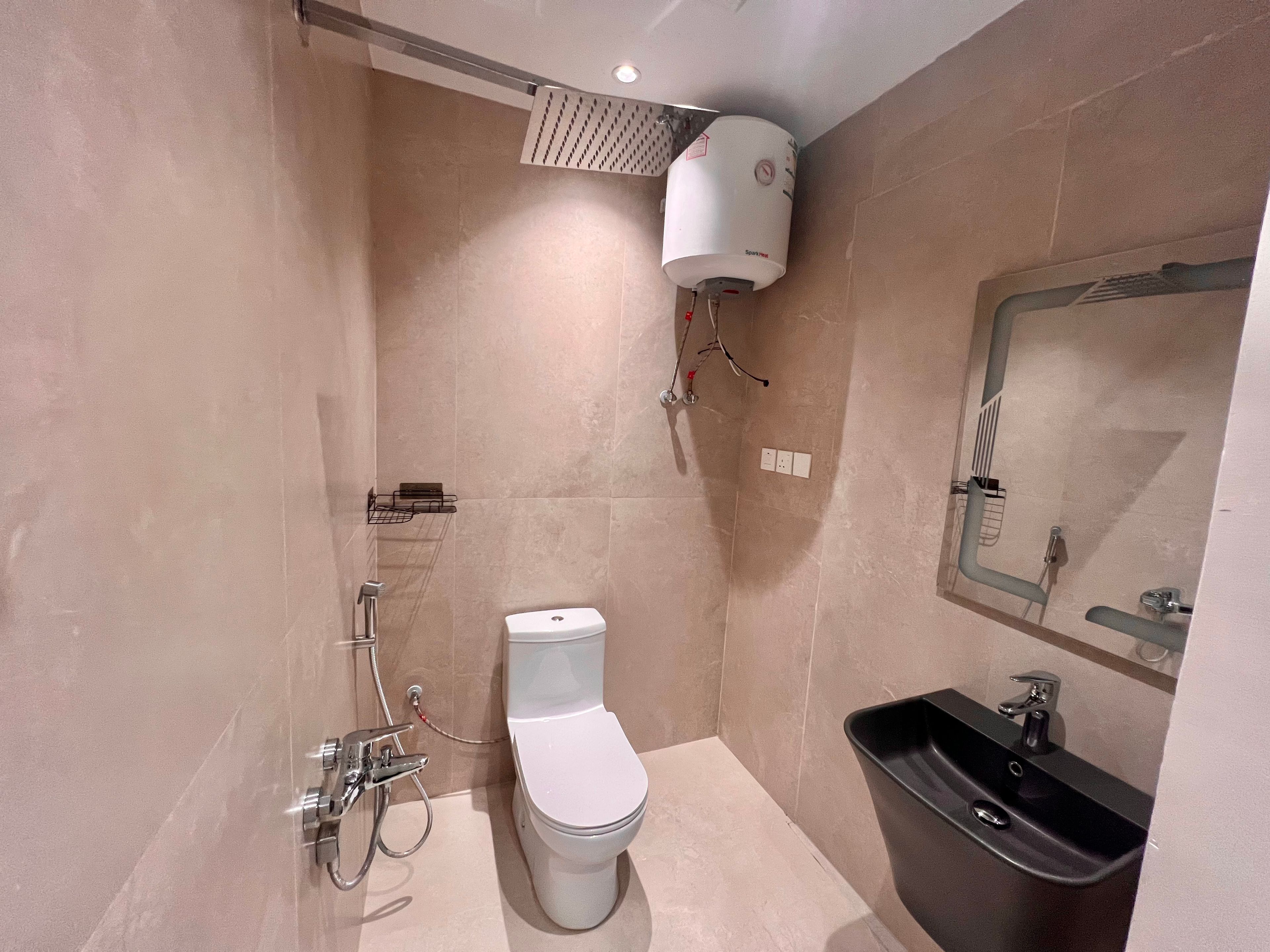 https://img.gathern.co/1400x0/1/n9OwhufZ7Isrr-PZkqU79GReyN-d0U58.jpg