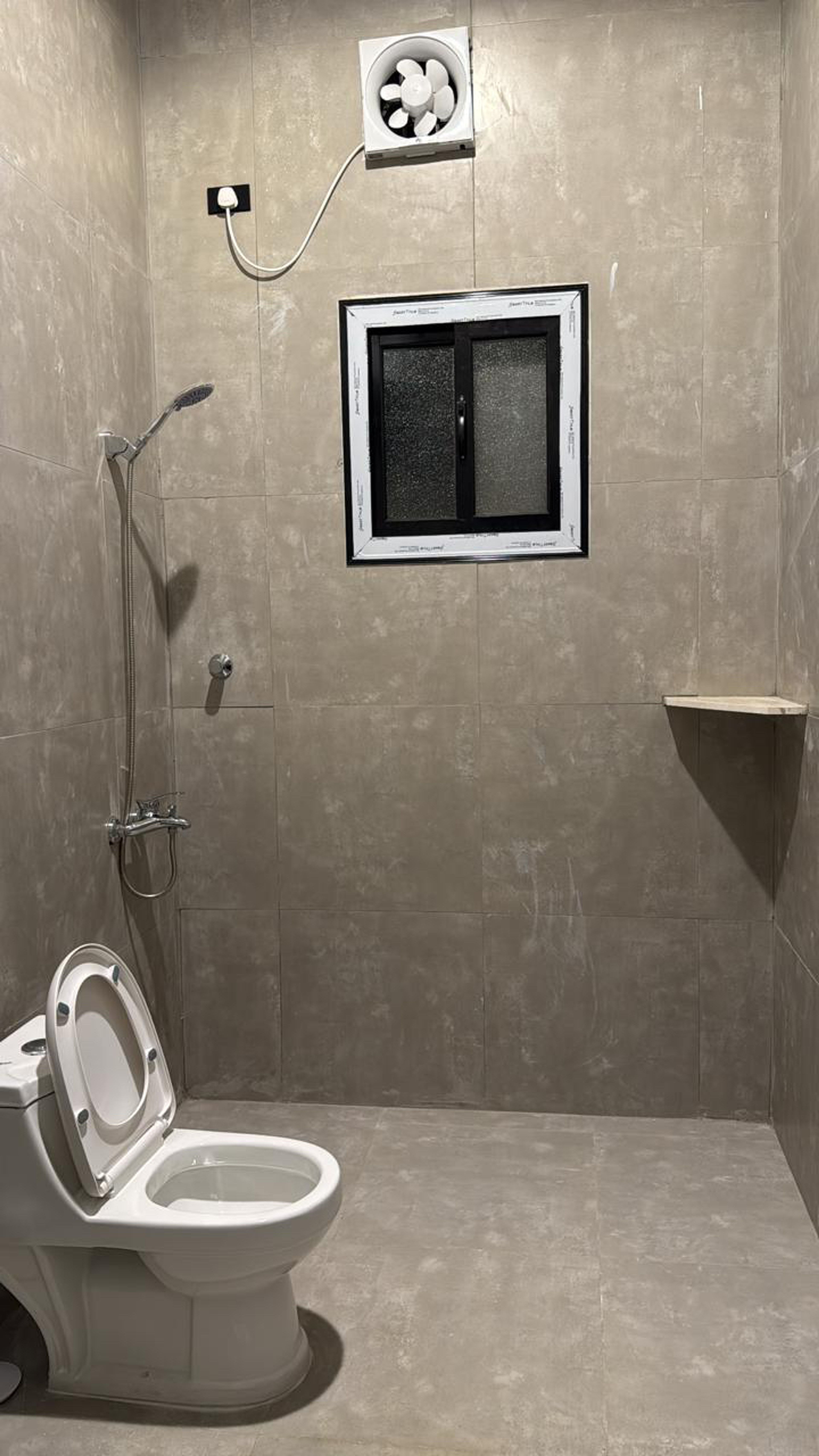 https://img.gathern.co/1400x0/1/ns7XMpkNKIDLrq_t_7z4aUuCPxg-pV-0.jpg