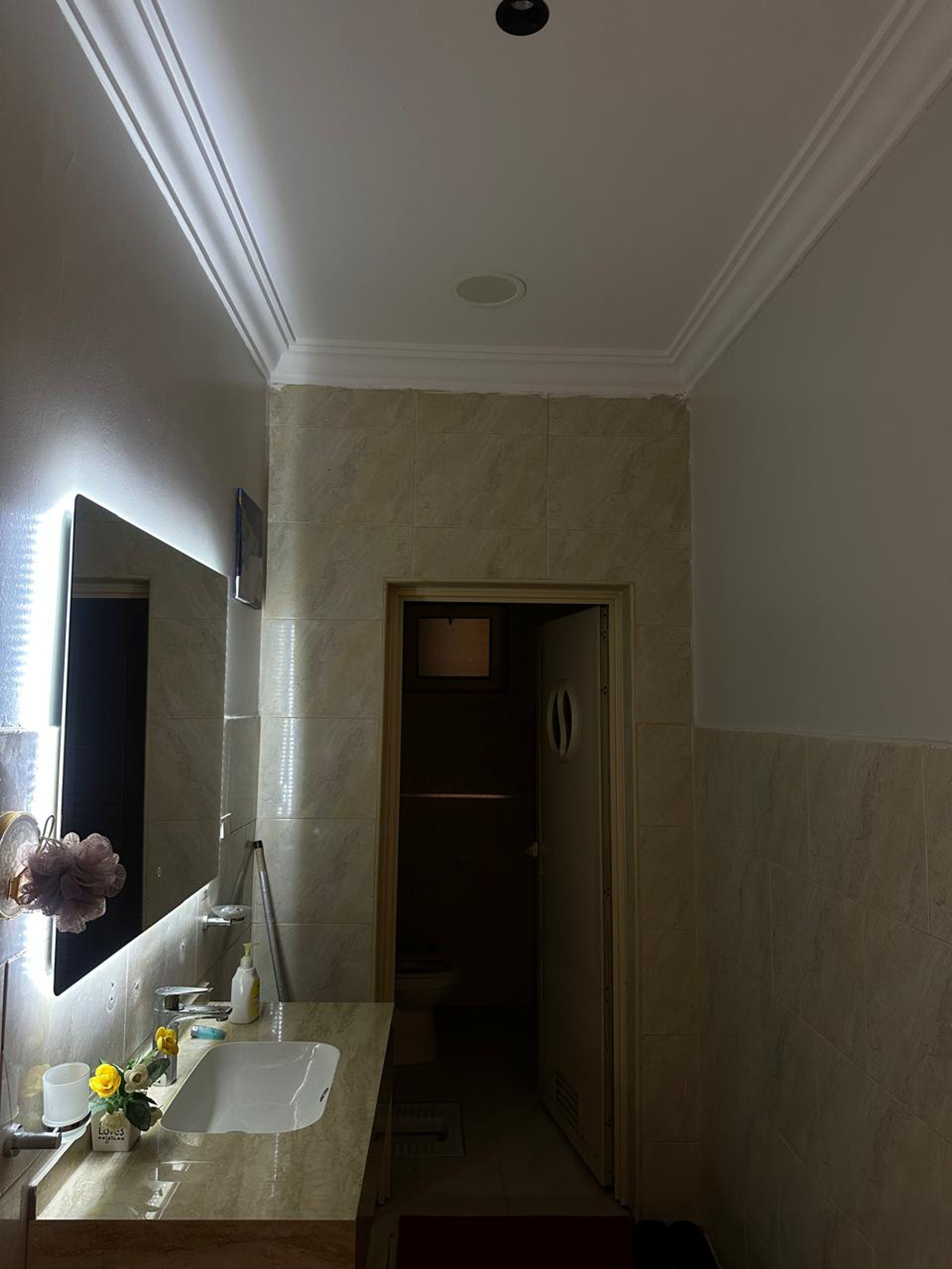 https://img.gathern.co/1400x0/1/oFEcdCeegfweC61BxMMkZdZMV8y4Yq2B.jpg