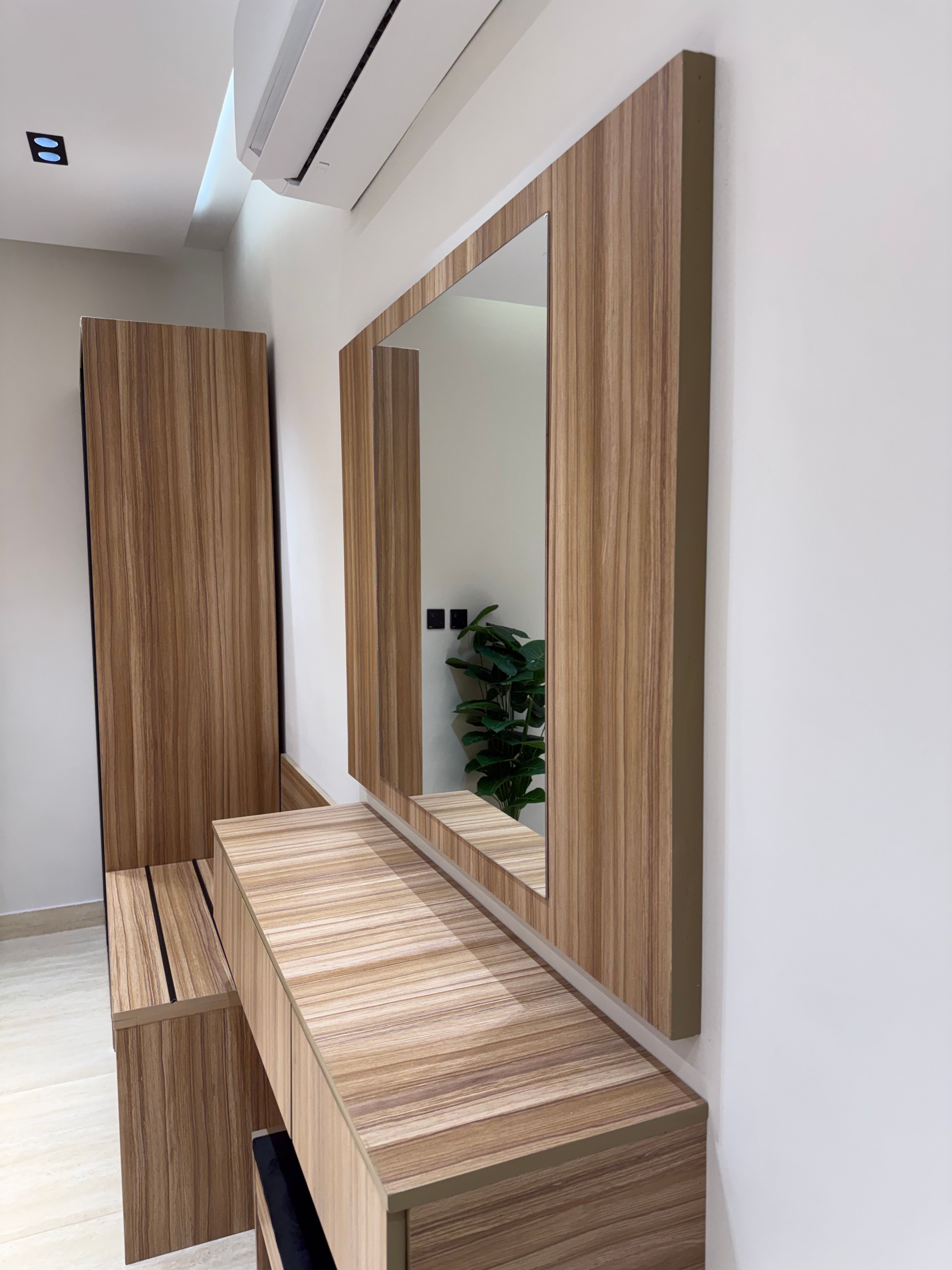 https://img.gathern.co/1024x0/1/oYoP8zJ31Gn-YzPghyHnB_mV8mSim0eh.jpg