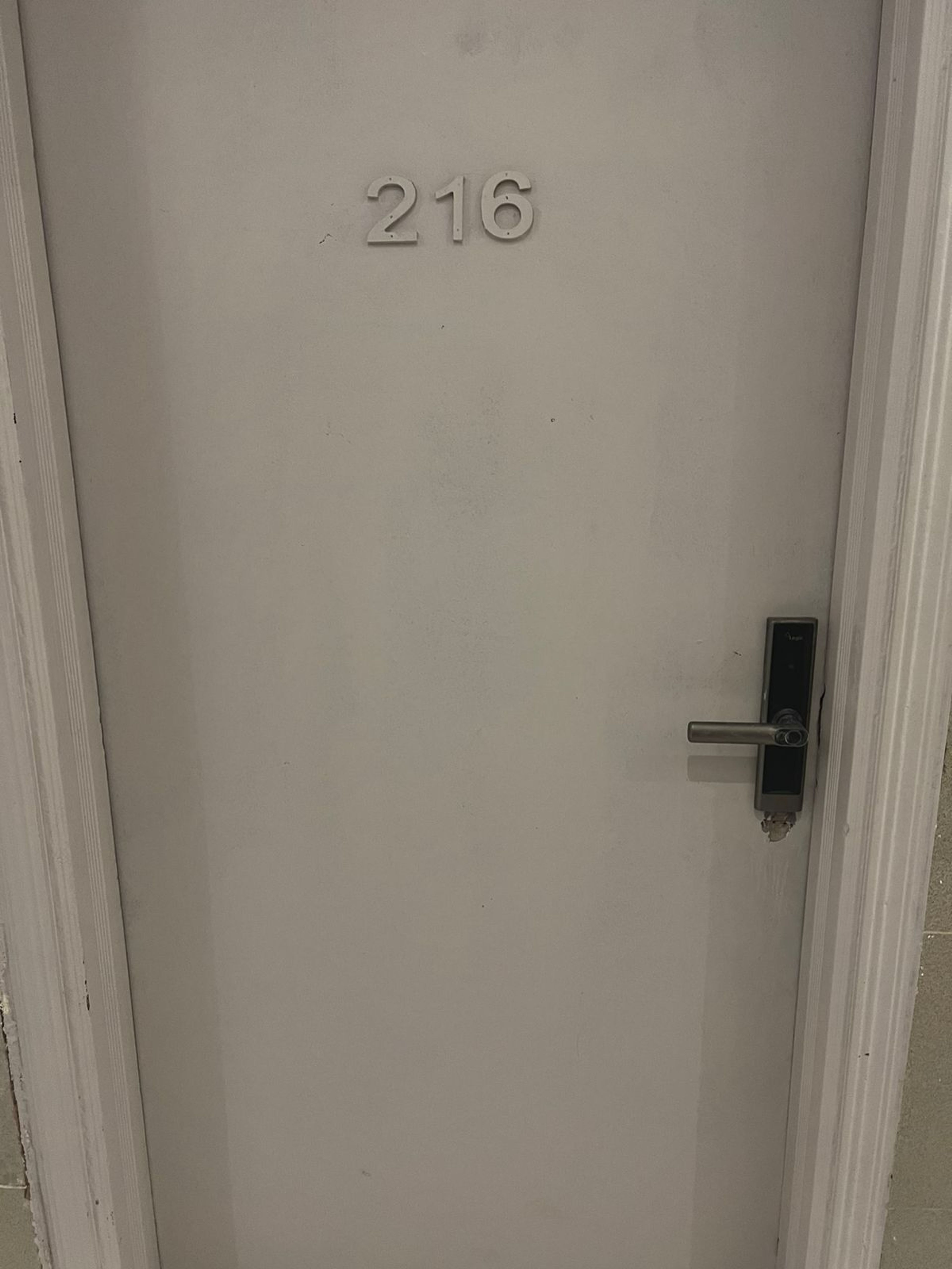 https://img.gathern.co/1400x0/1/pIHdyTeHNfsCYFUiCse3zg8VLeIPAKU6.jpeg