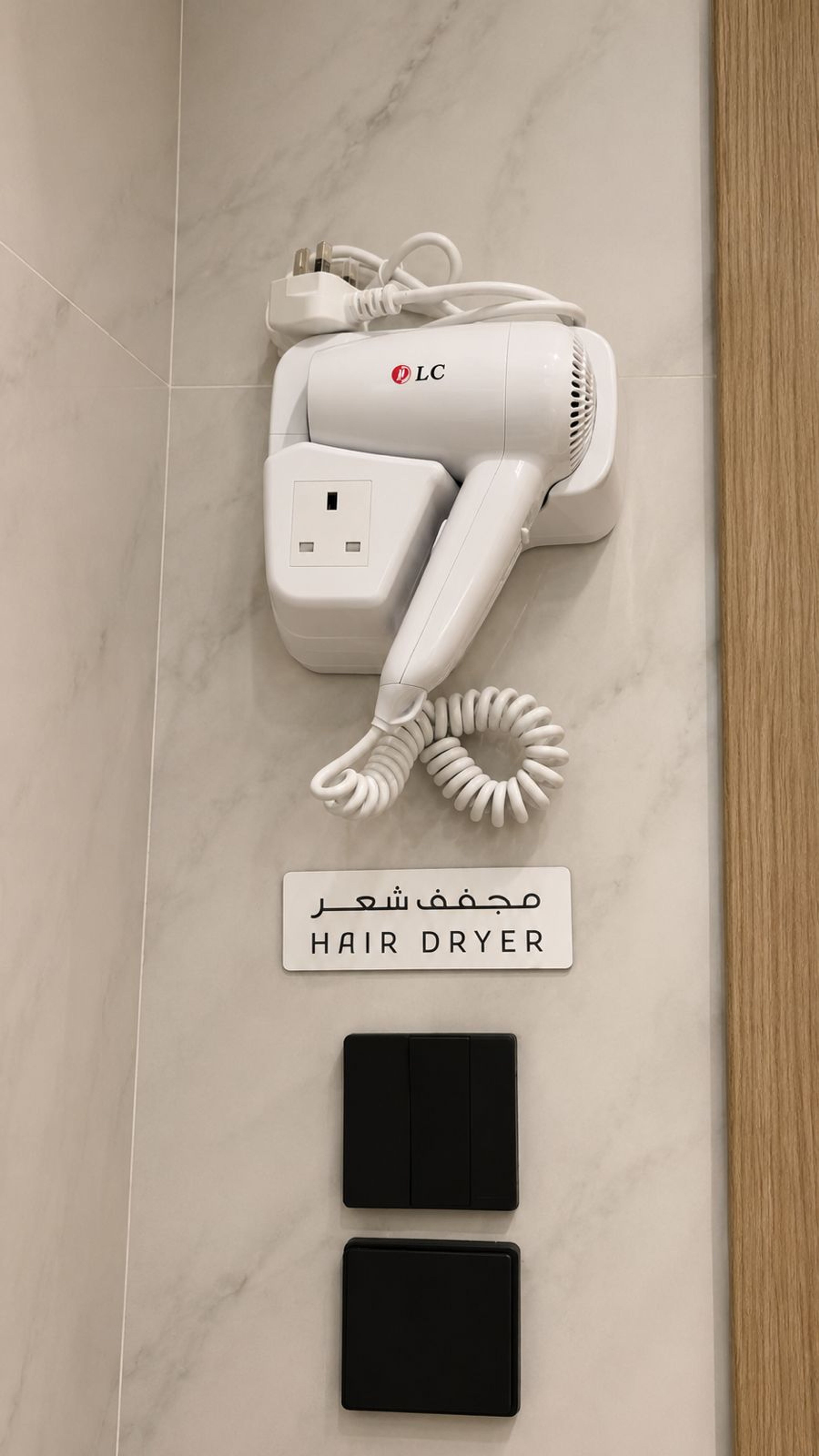 https://img.gathern.co/1400x0/1/pJmVw-ckP-y_6T-RrVxWPPjJv911UkE7.jpeg