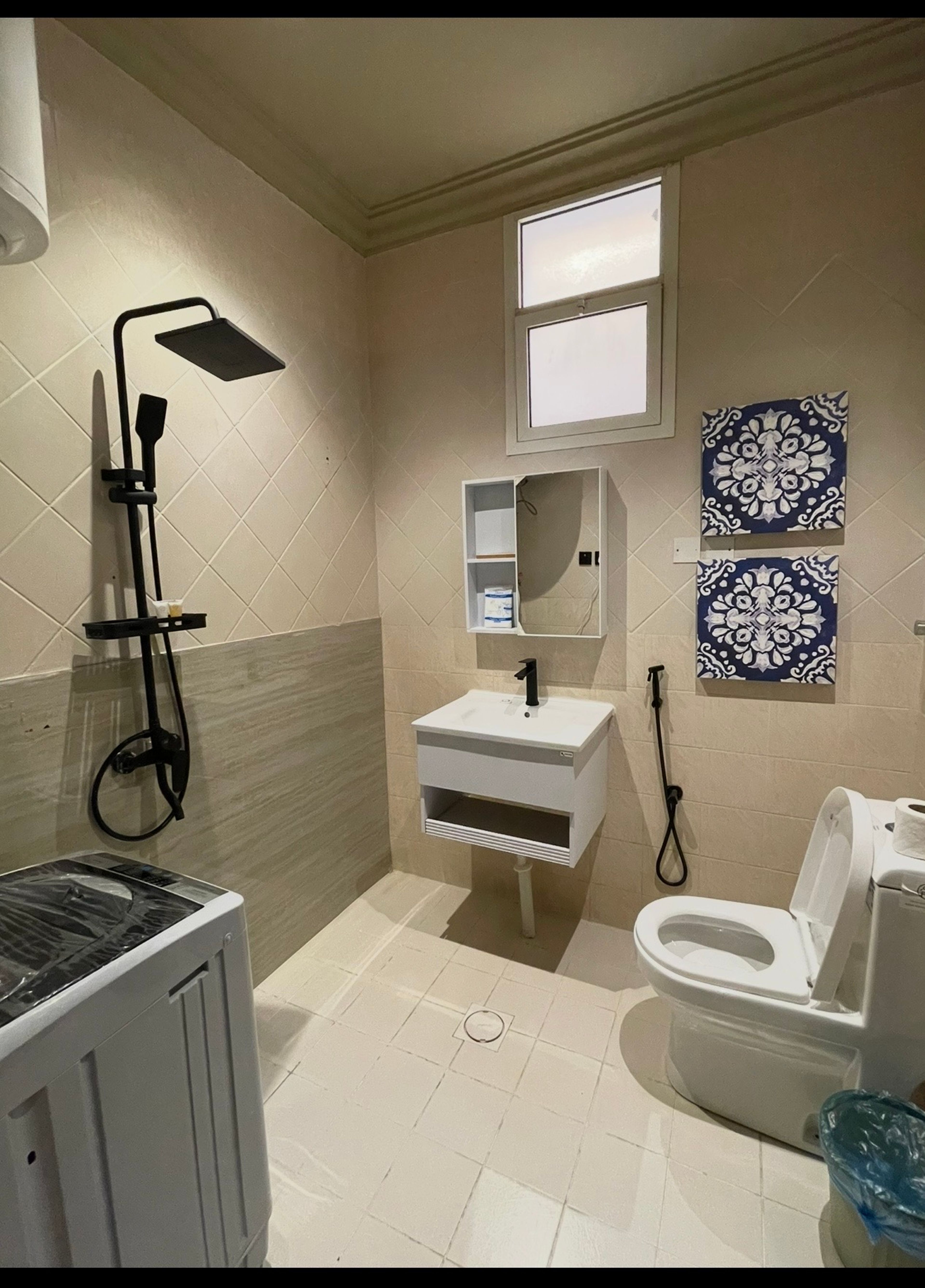 https://img.gathern.co/1400x0/1/q2_N2nhOCTrn7Pled9v0aMsui9DEaq_p.jpg
