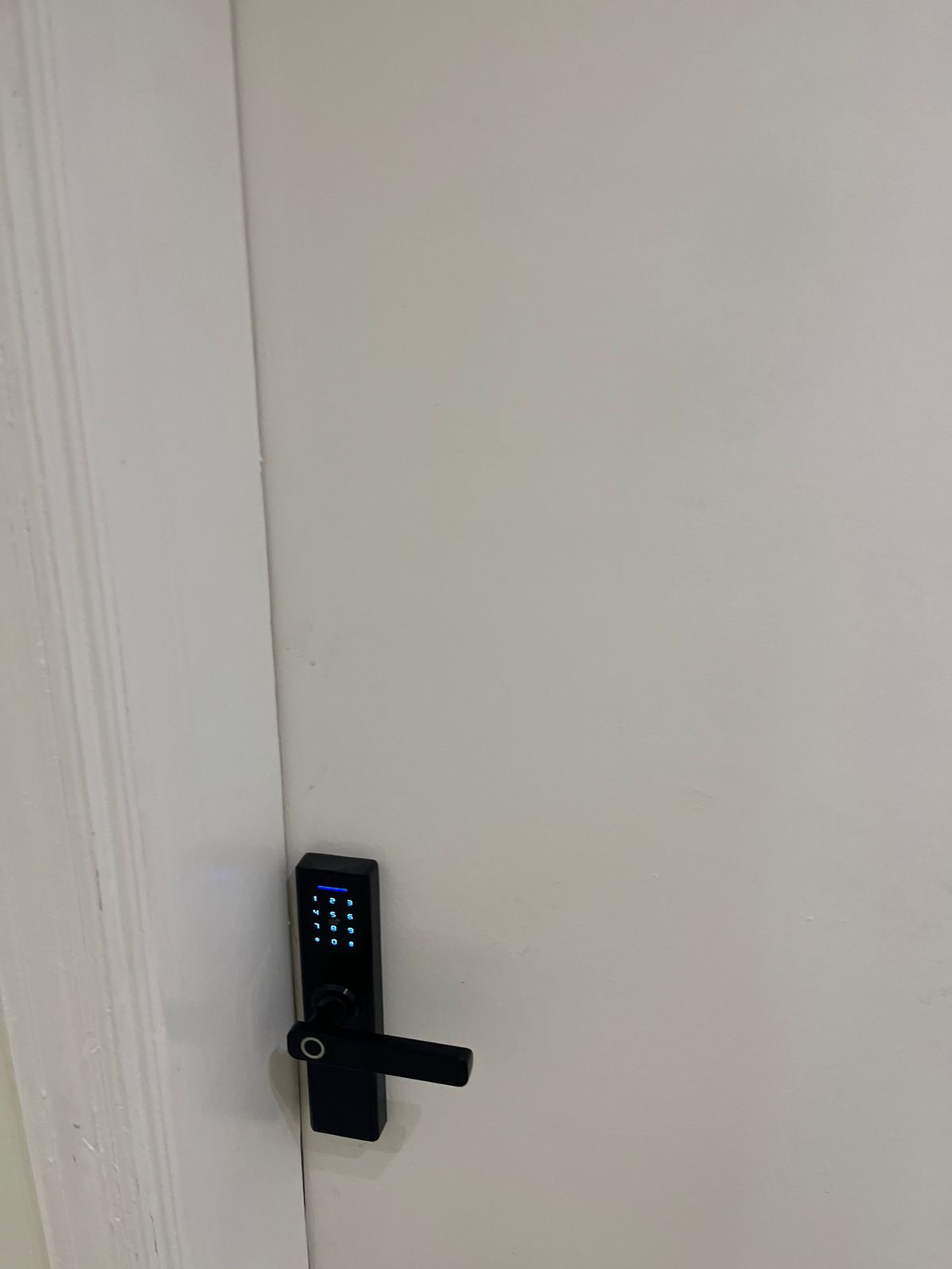https://img.gathern.co/1400x0/1/qP6iwaasuNGOiP4mCYz8juBR5tiL-p6d.jpeg