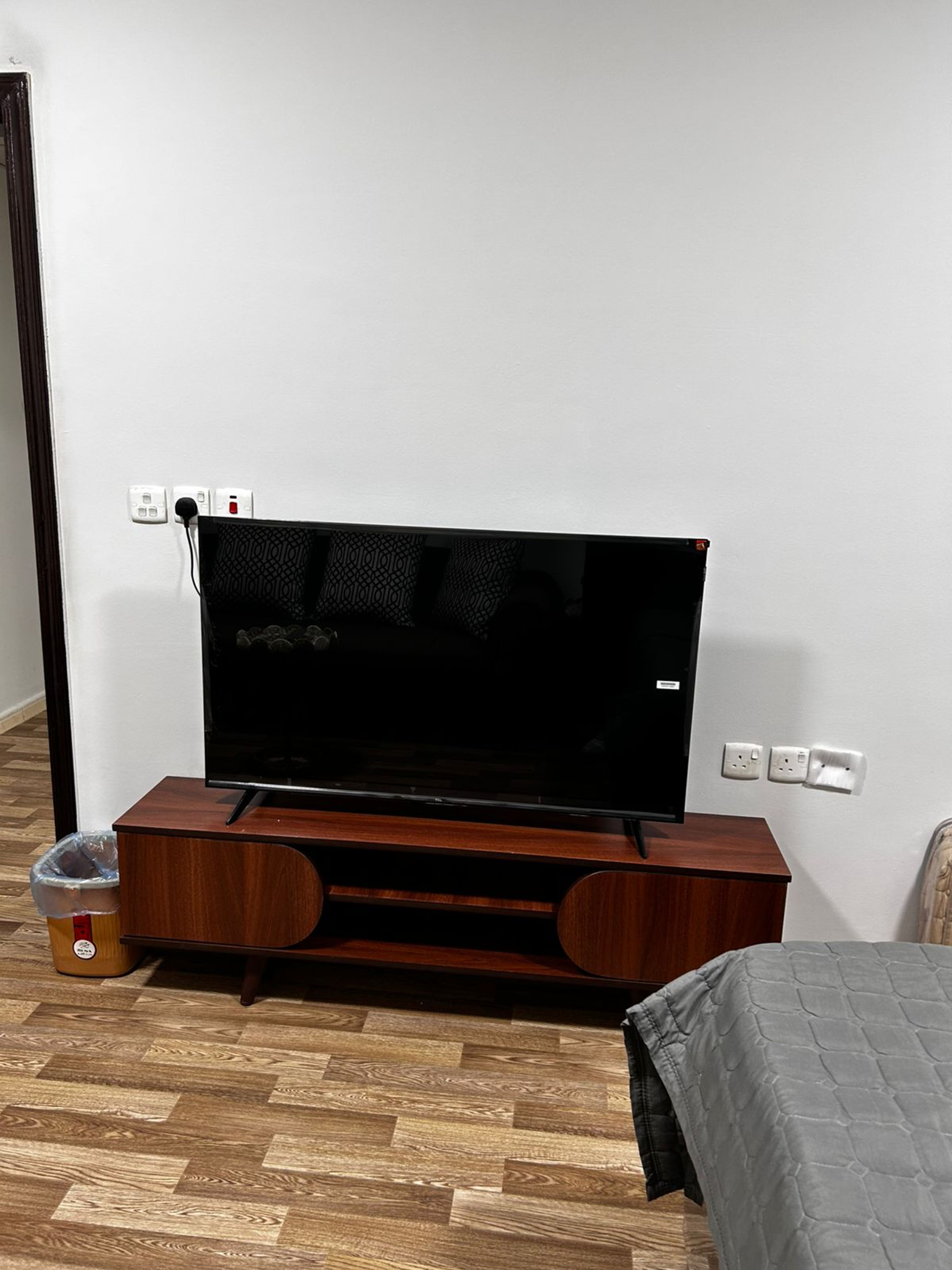 https://img.gathern.co/1400x0/1/qv0dRh8oGrbJr0RPia5X6QWr3xMjINJk.jpg