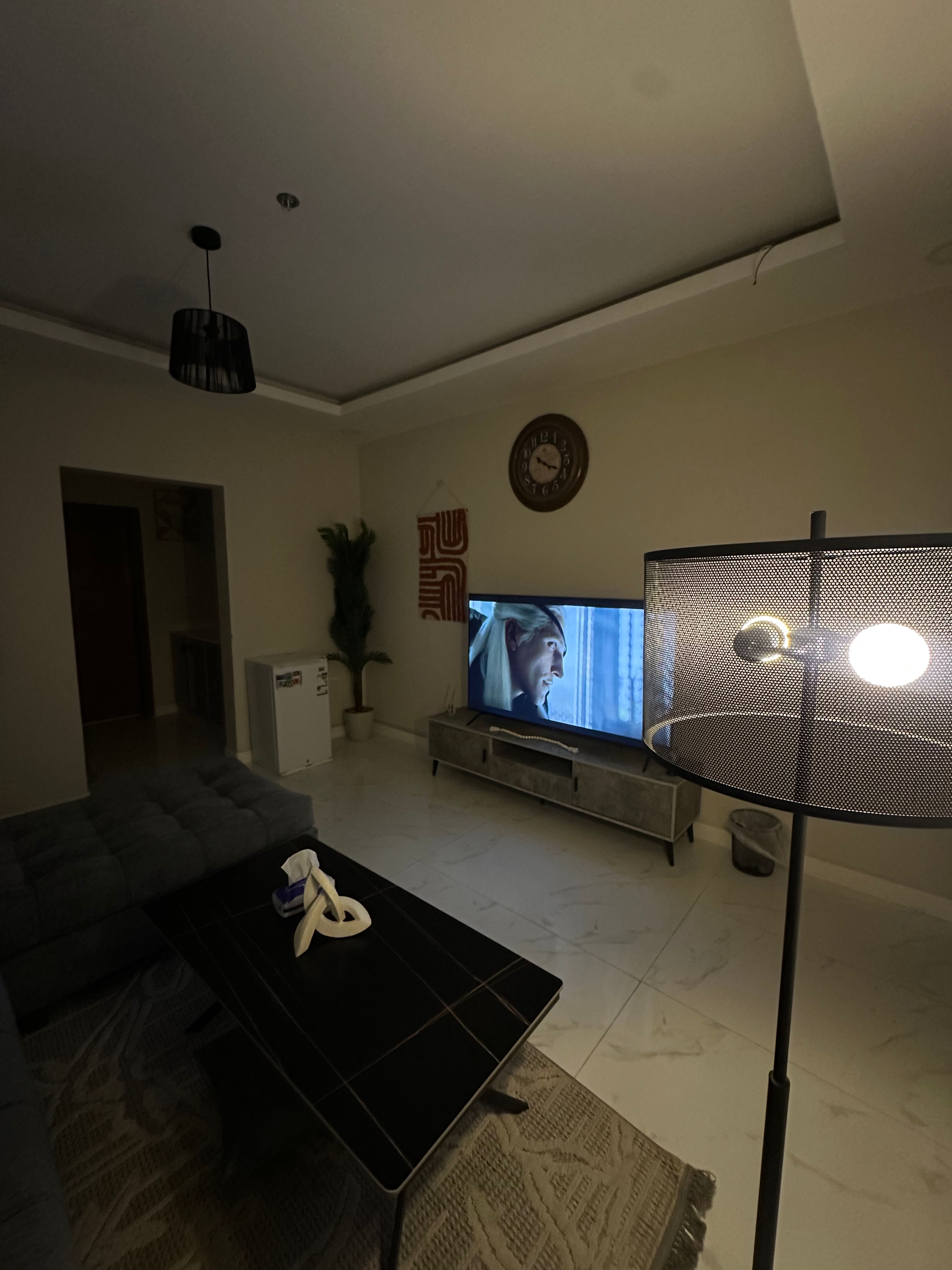 https://img.gathern.co/1400x0/1/rqPsRPt_tIpzIEbJjtjVyYub5sXaWt7k.jpg