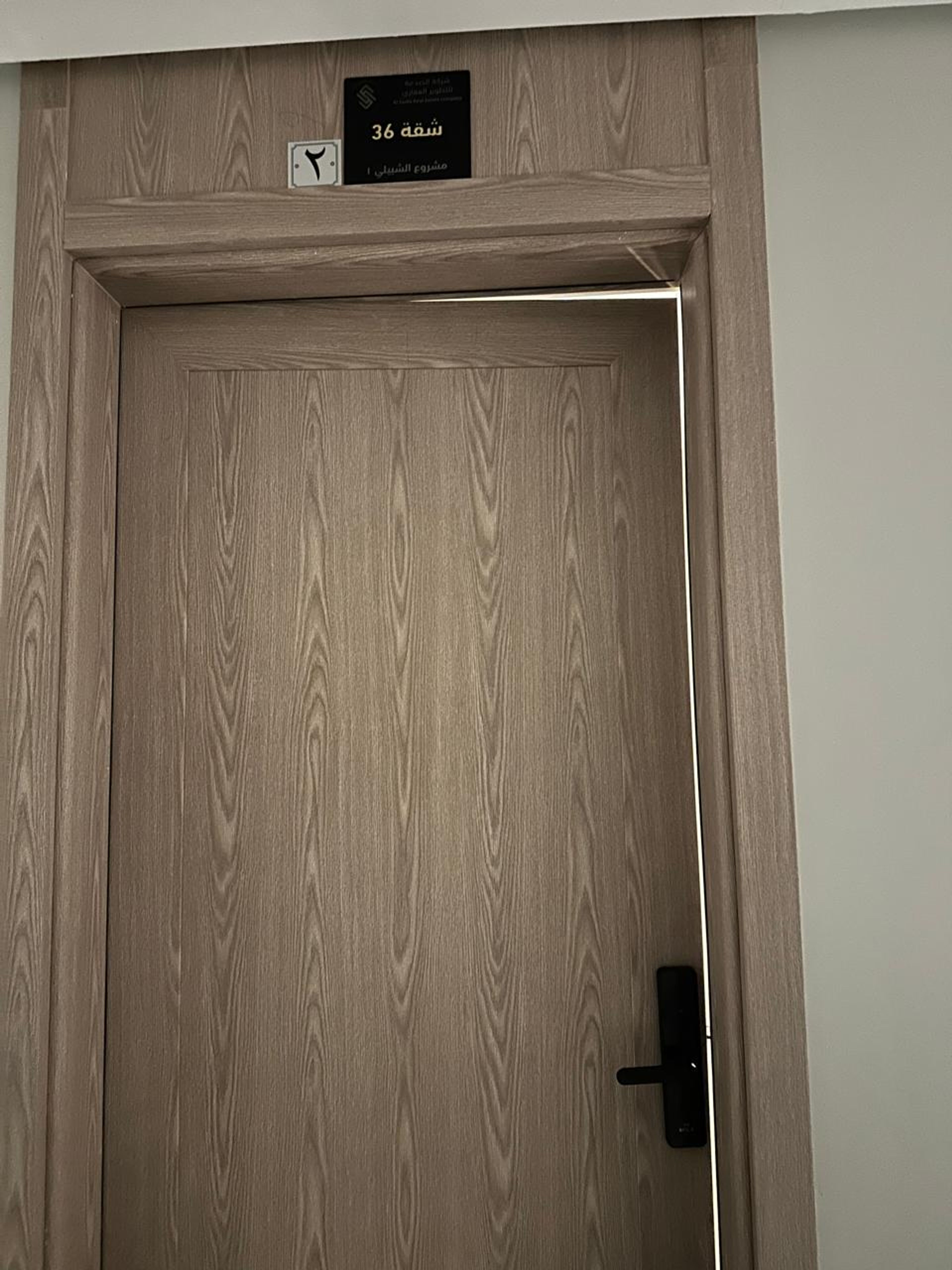 https://img.gathern.co/1400x0/1/sw5Bdk31O7_lwfK7gy6piX1F9PJNNVRn.jpeg