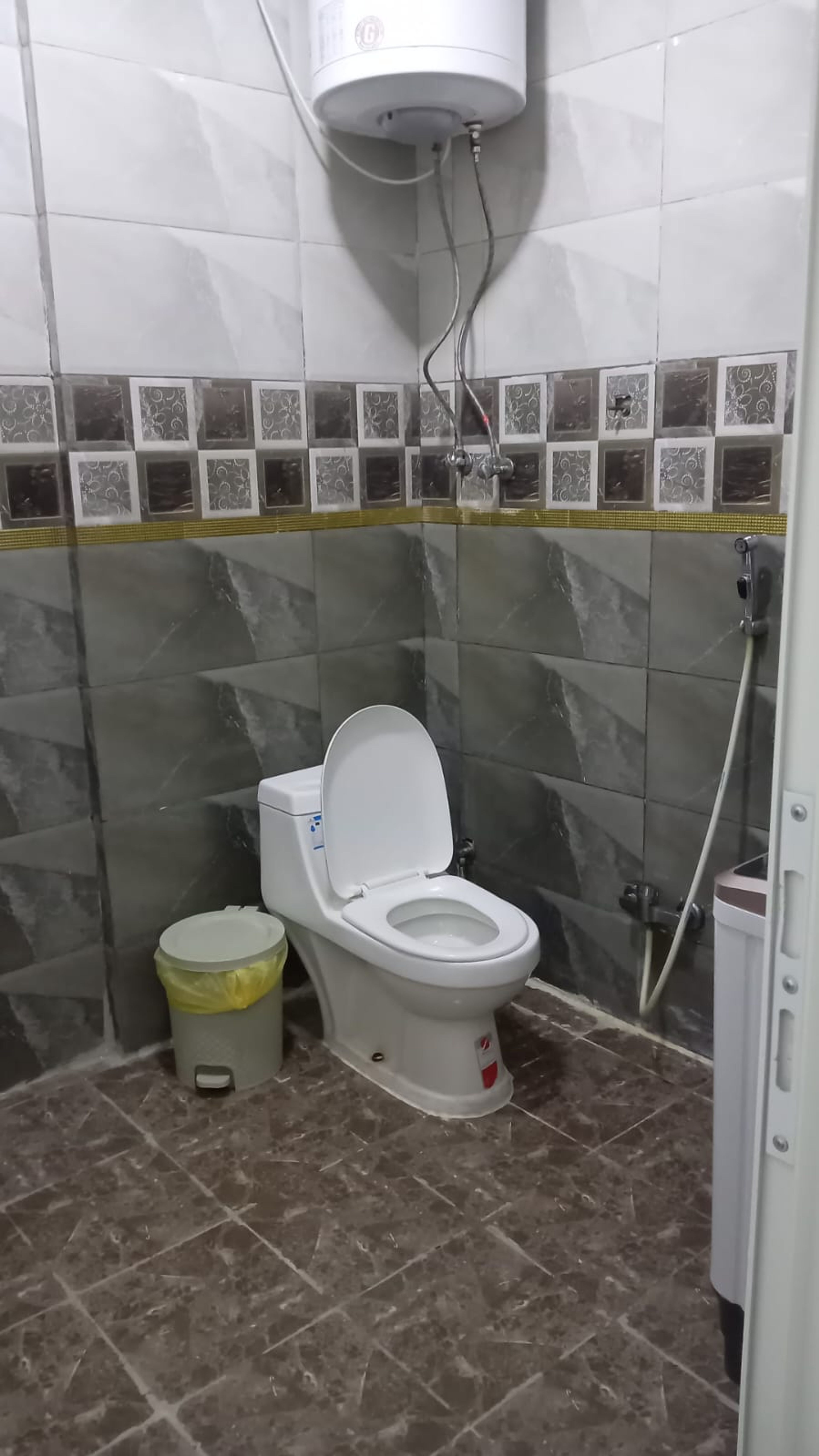 https://img.gathern.co/1400x0/1/u_YtIz6SY9m_e7V5W37CaFsszicbKrZL.jpeg