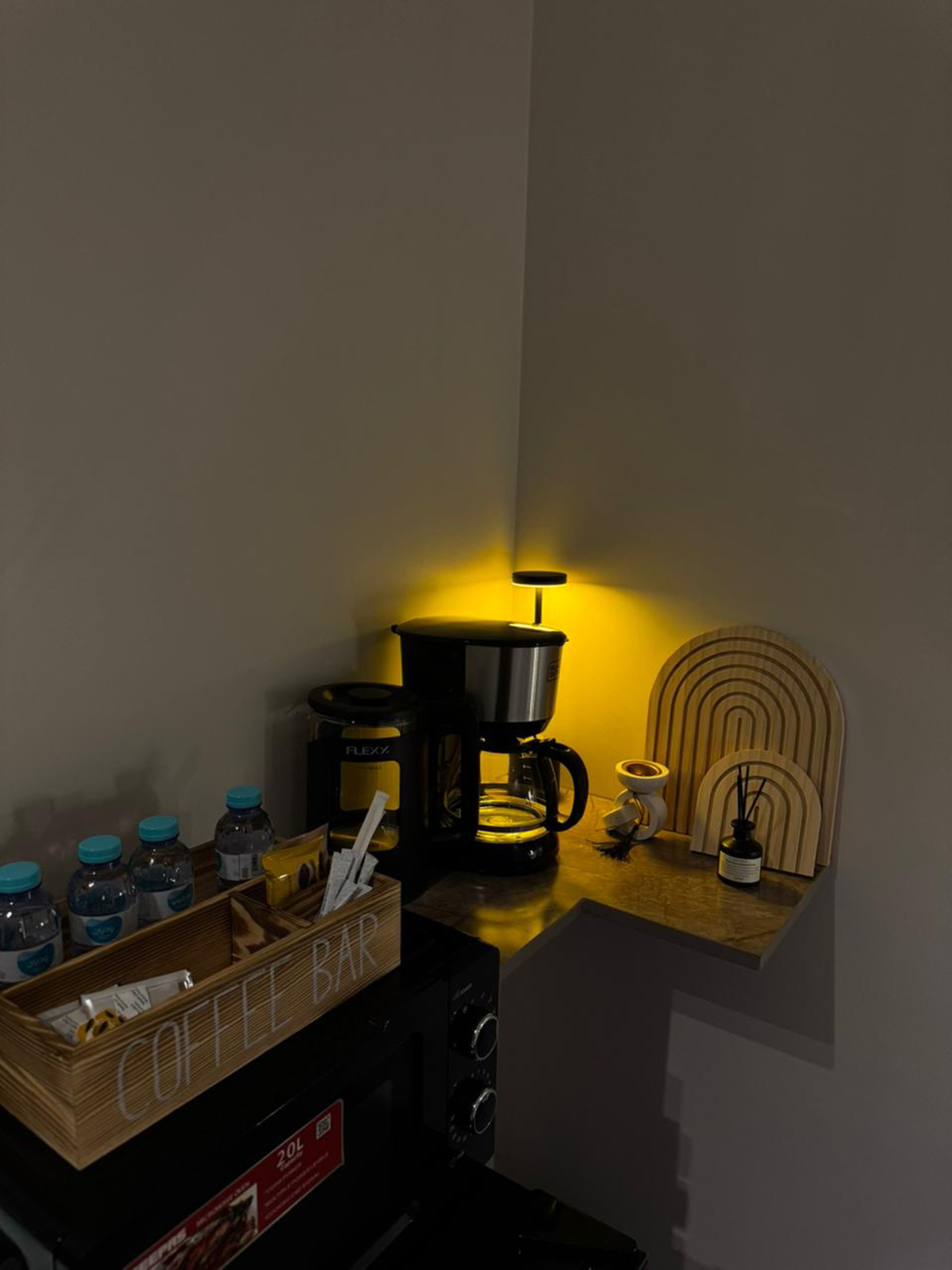 https://img.gathern.co/1400x0/1/wGNWNmVXGbn-UIvjS7WcCxwhJI2805ai.jpg