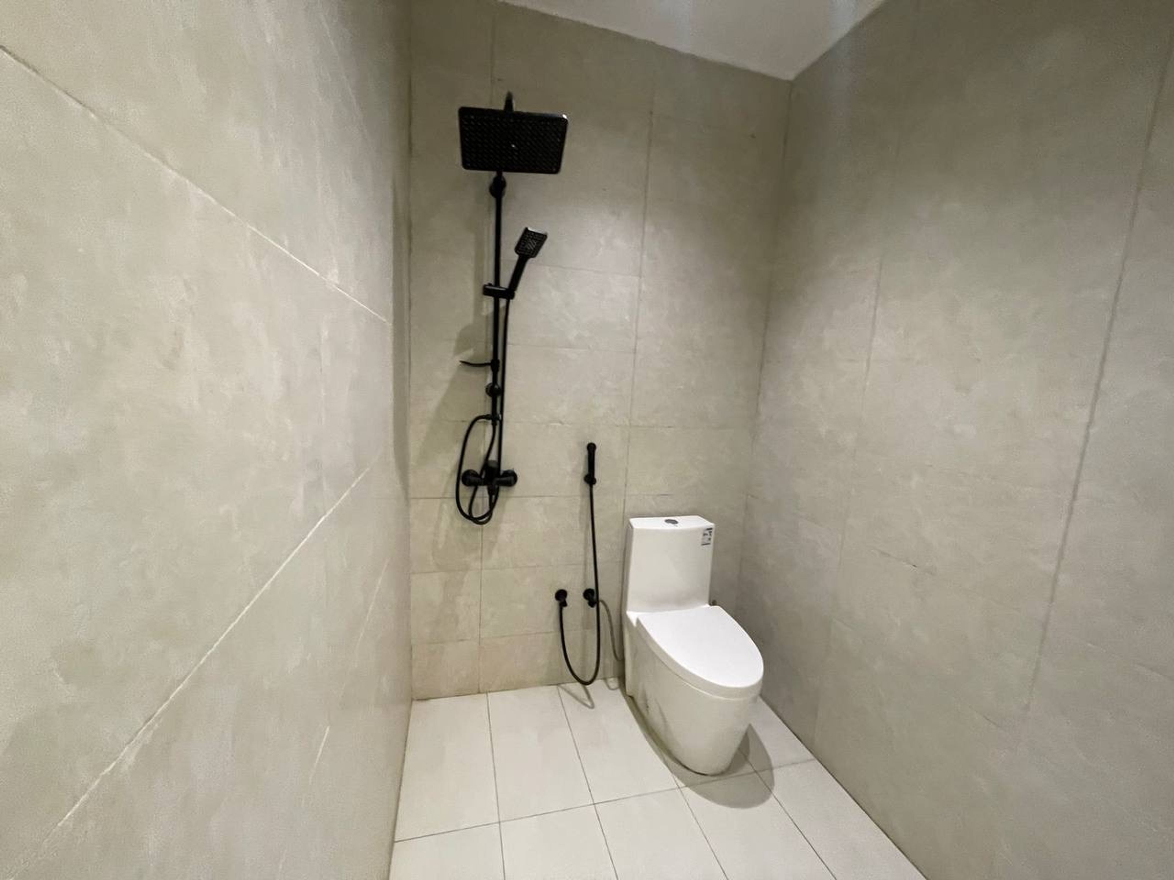 https://img.gathern.co/1400x0/1/xlaczwSNOh3GIthucvxCzfb5B3LUNeS4.jpg