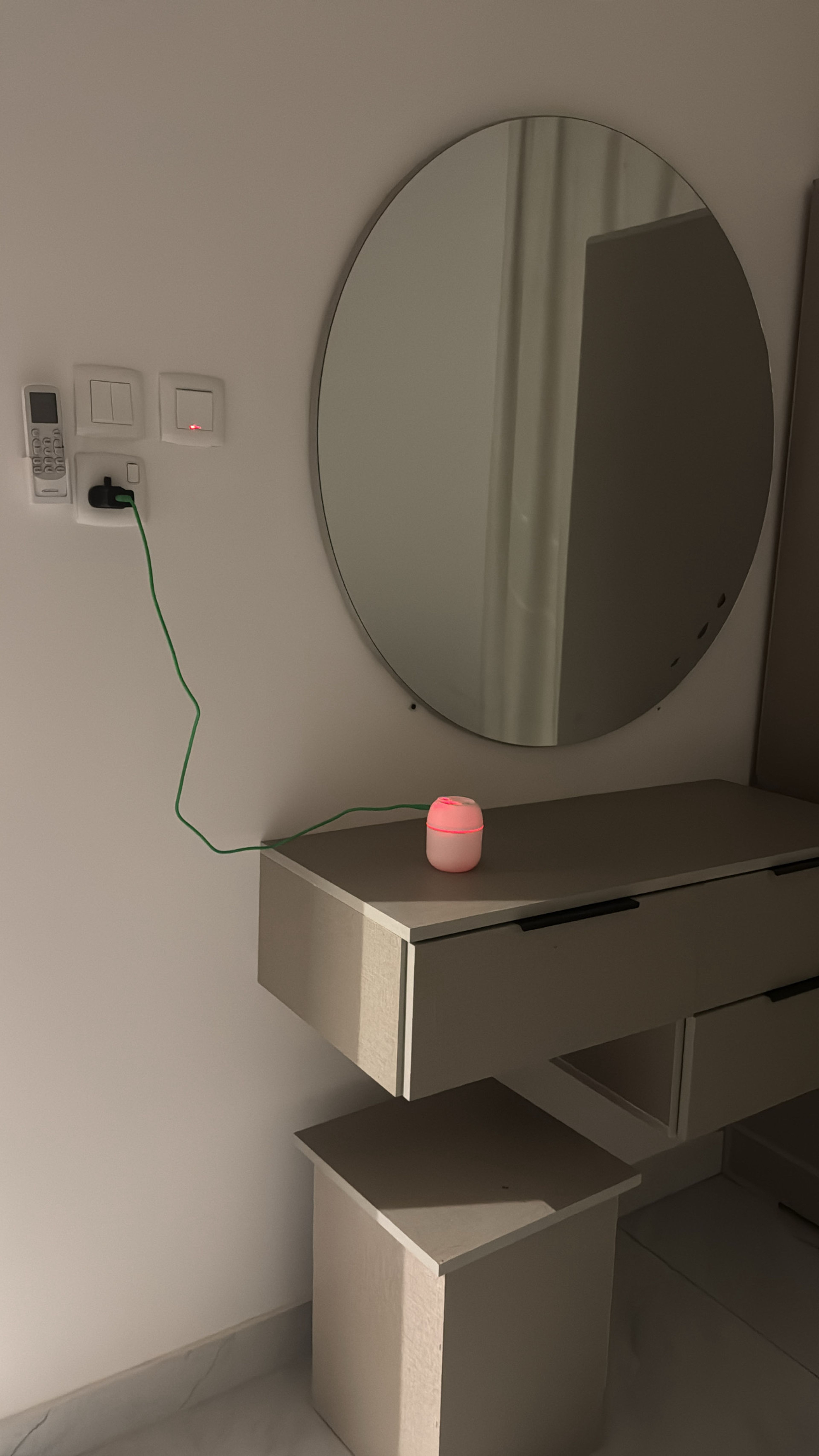https://img.gathern.co/1400x0/1/yLRAjuzXKfcKgaonrgjvOlBkpFX338vQ.jpg
