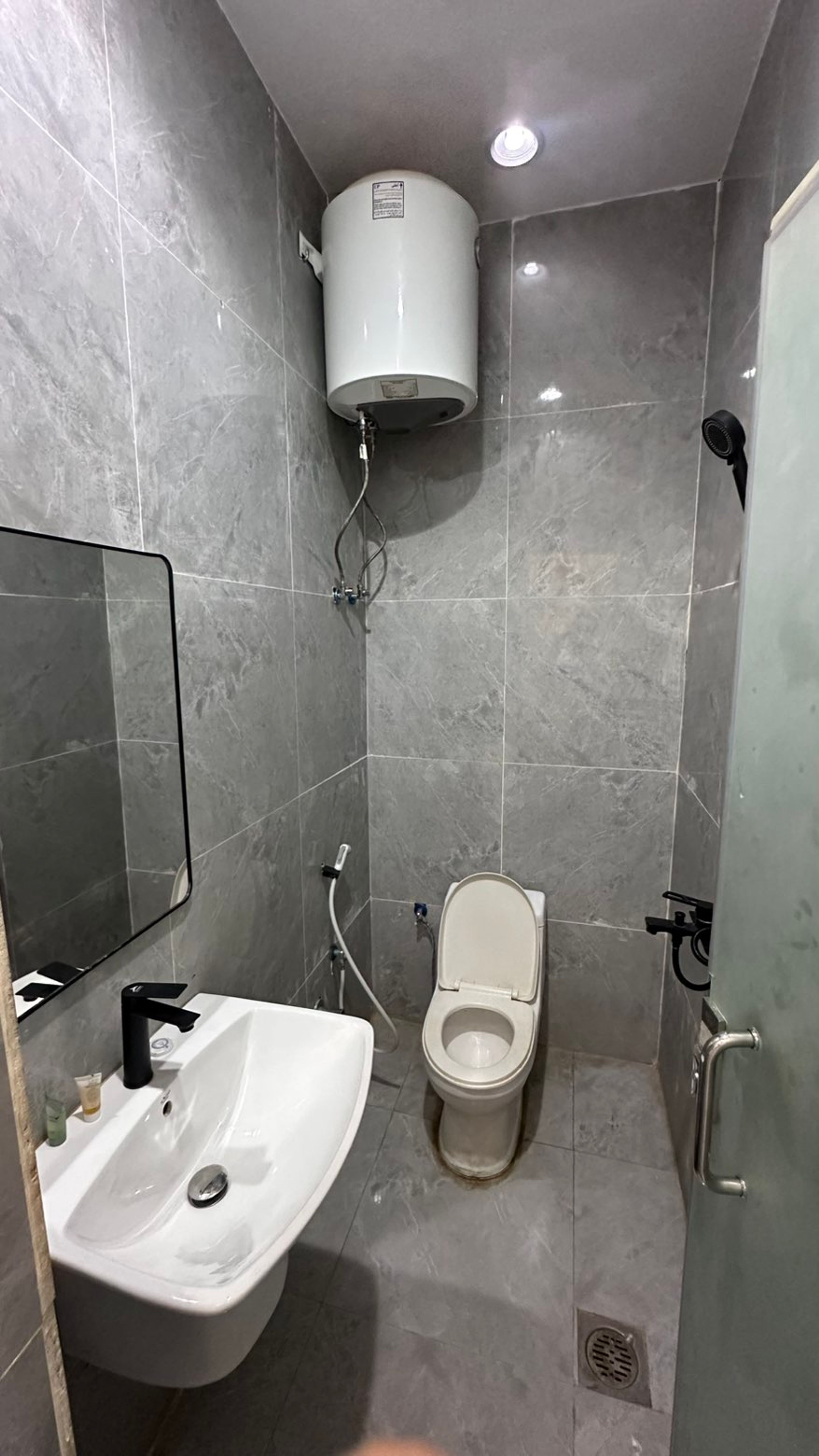 https://img.gathern.co/1400x0/1/zMpYGLdZFq9ujONMMkAo-JFBft_EmVDR.jpg