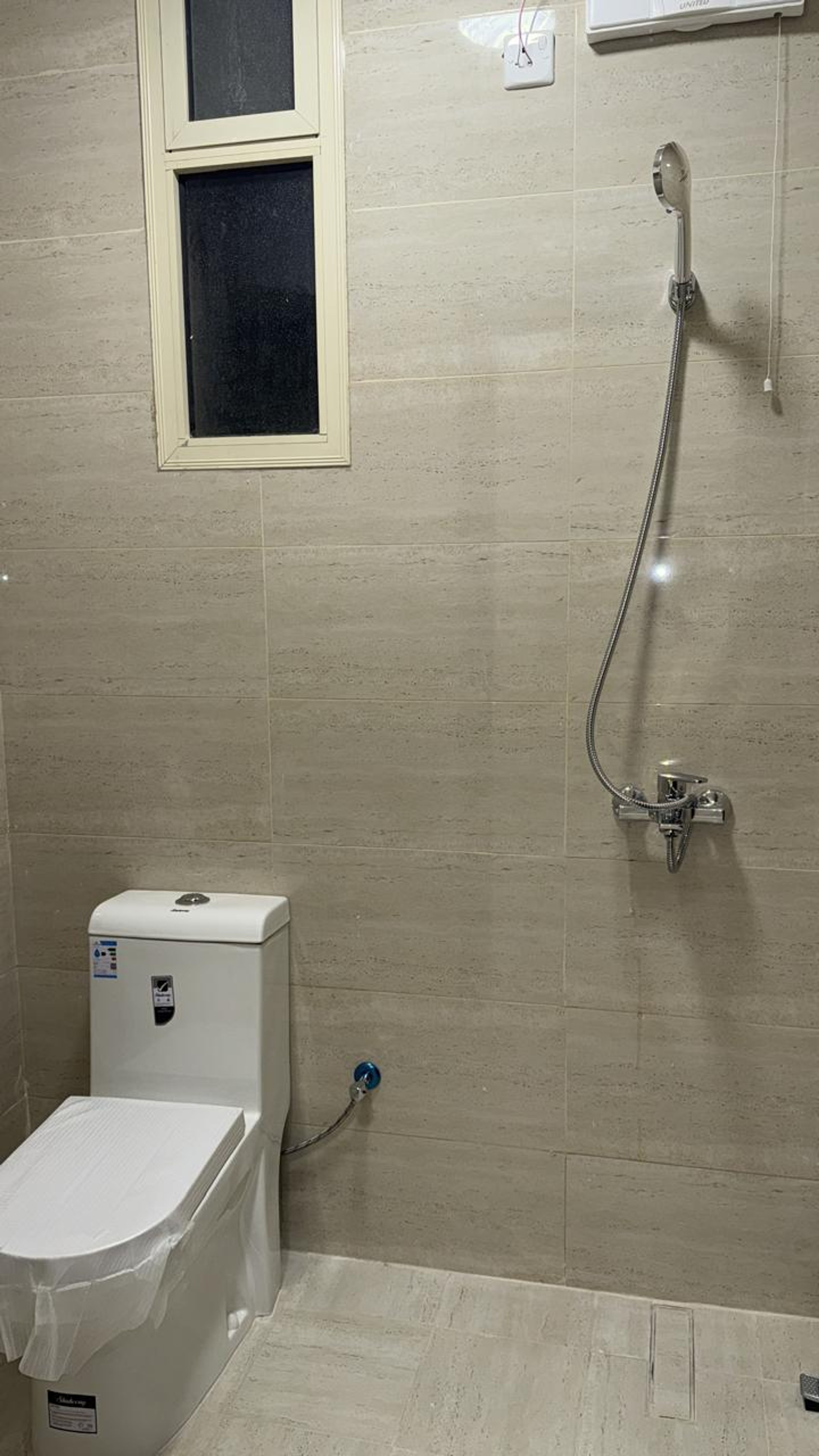 https://img.gathern.co/1400x0/1/zNtLRDZ5BOtw8FHlSGyEuj031BGlnMfy.jpg