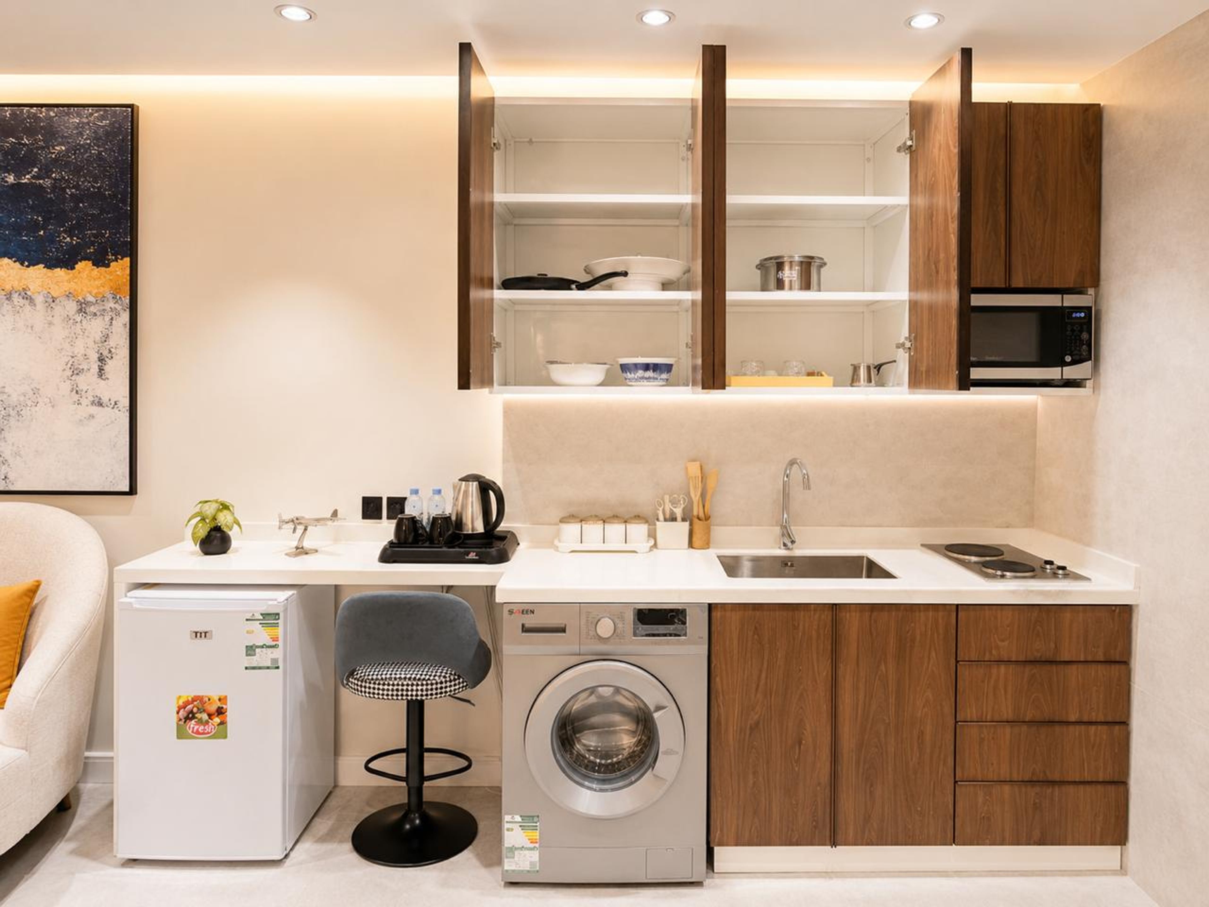 https://img.gathern.co/1024x0/1/zb_kgUF8euaEOFKKmoM5zorPi1WmwL7C.jpeg