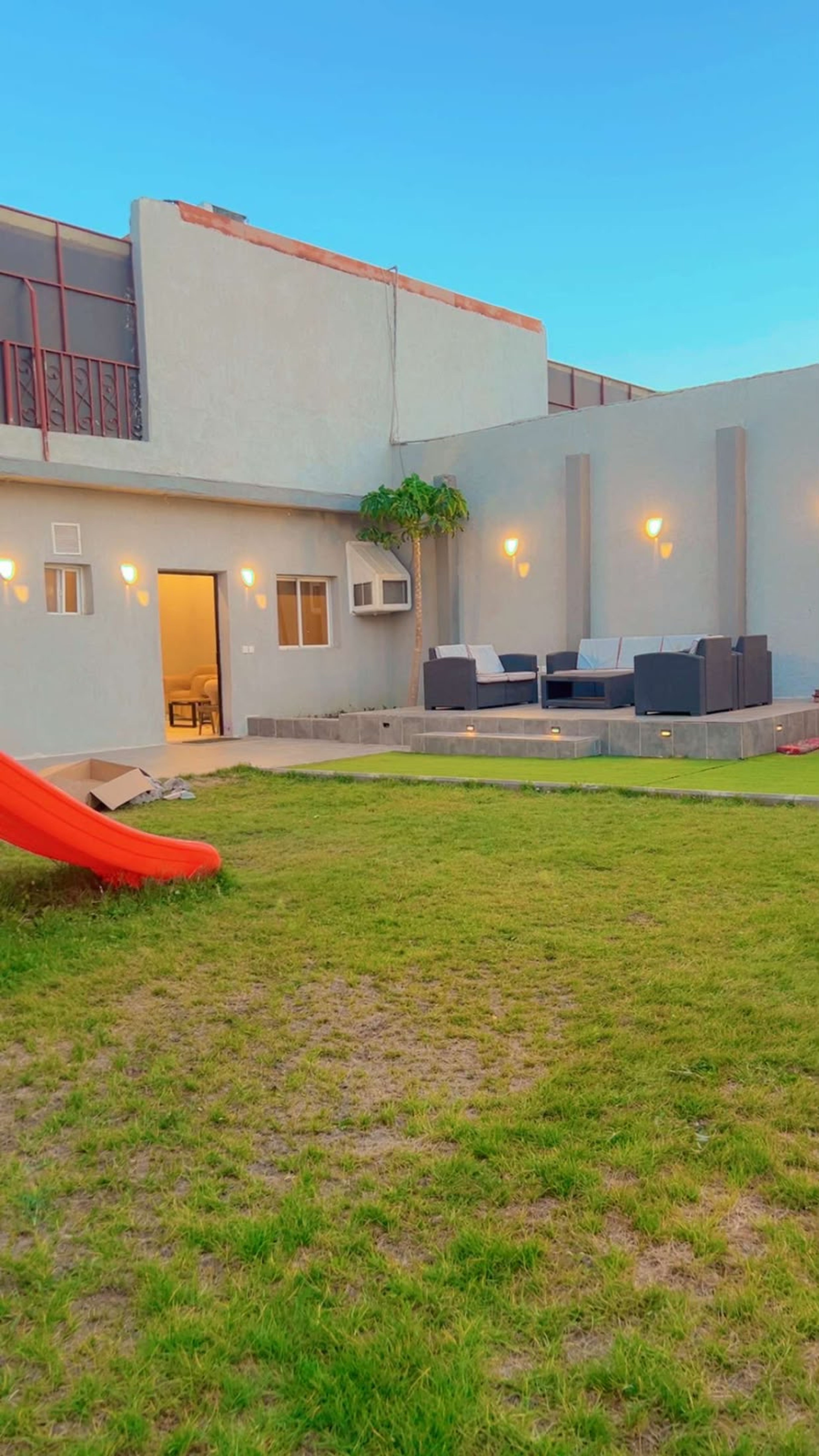 https://img.gathern.co/1024x0/1/zeiMHYrSdhco0Ld58IlwoZP2tAdXZFj_.jpg