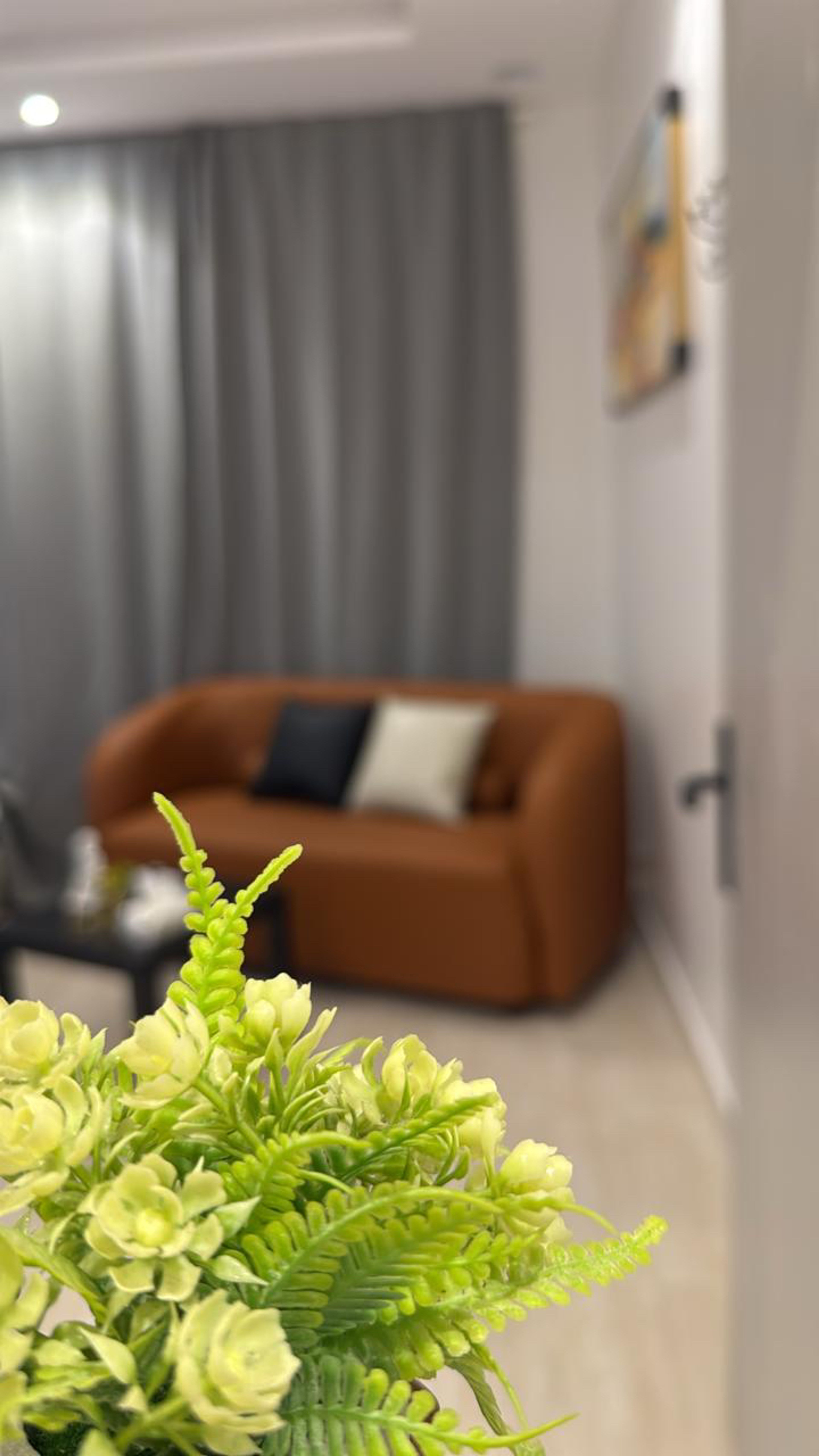 استديو بتصميم جميل ودخول ذاتي