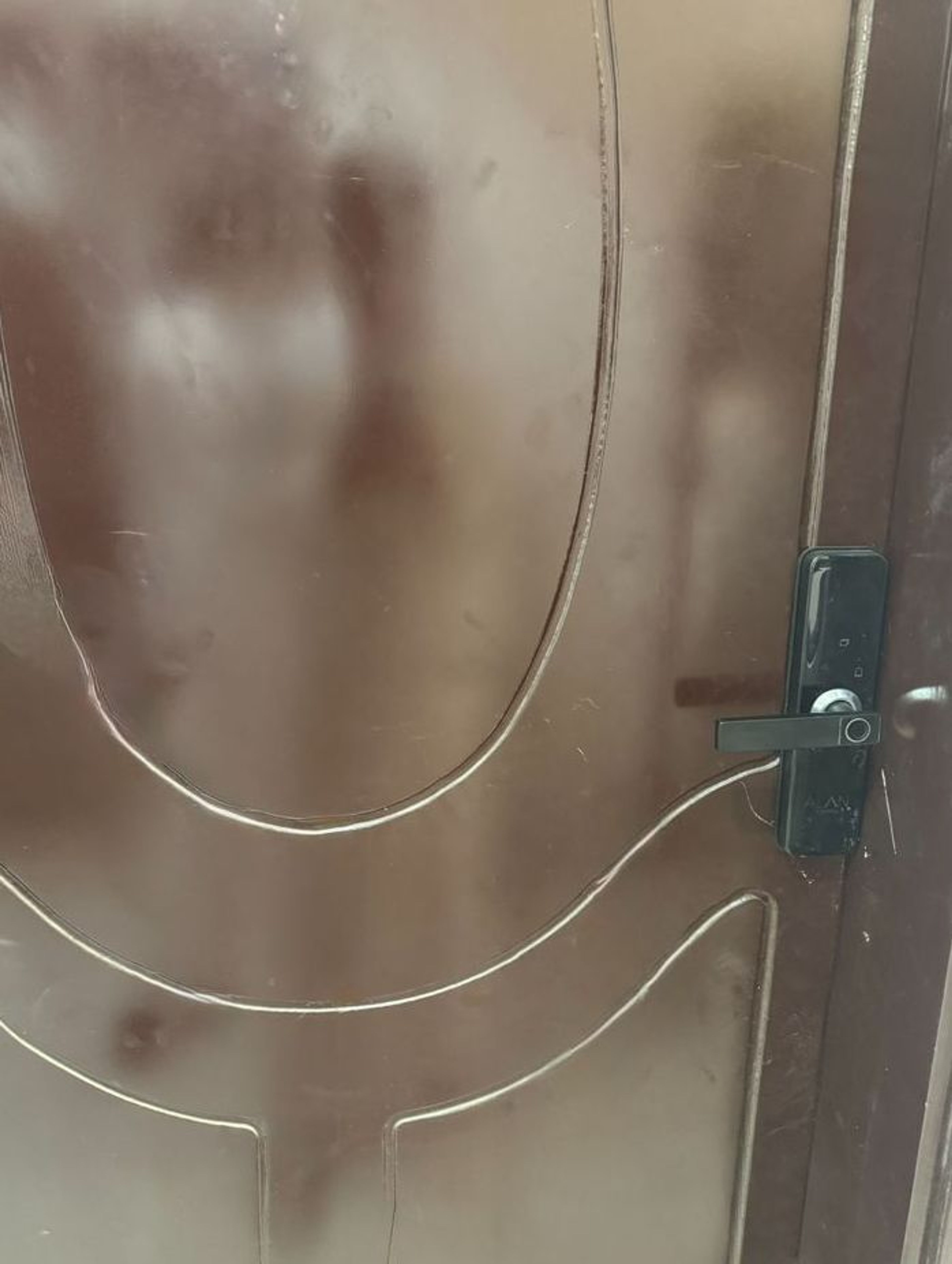 استديو بسرير ماستر وجلسة جانبية